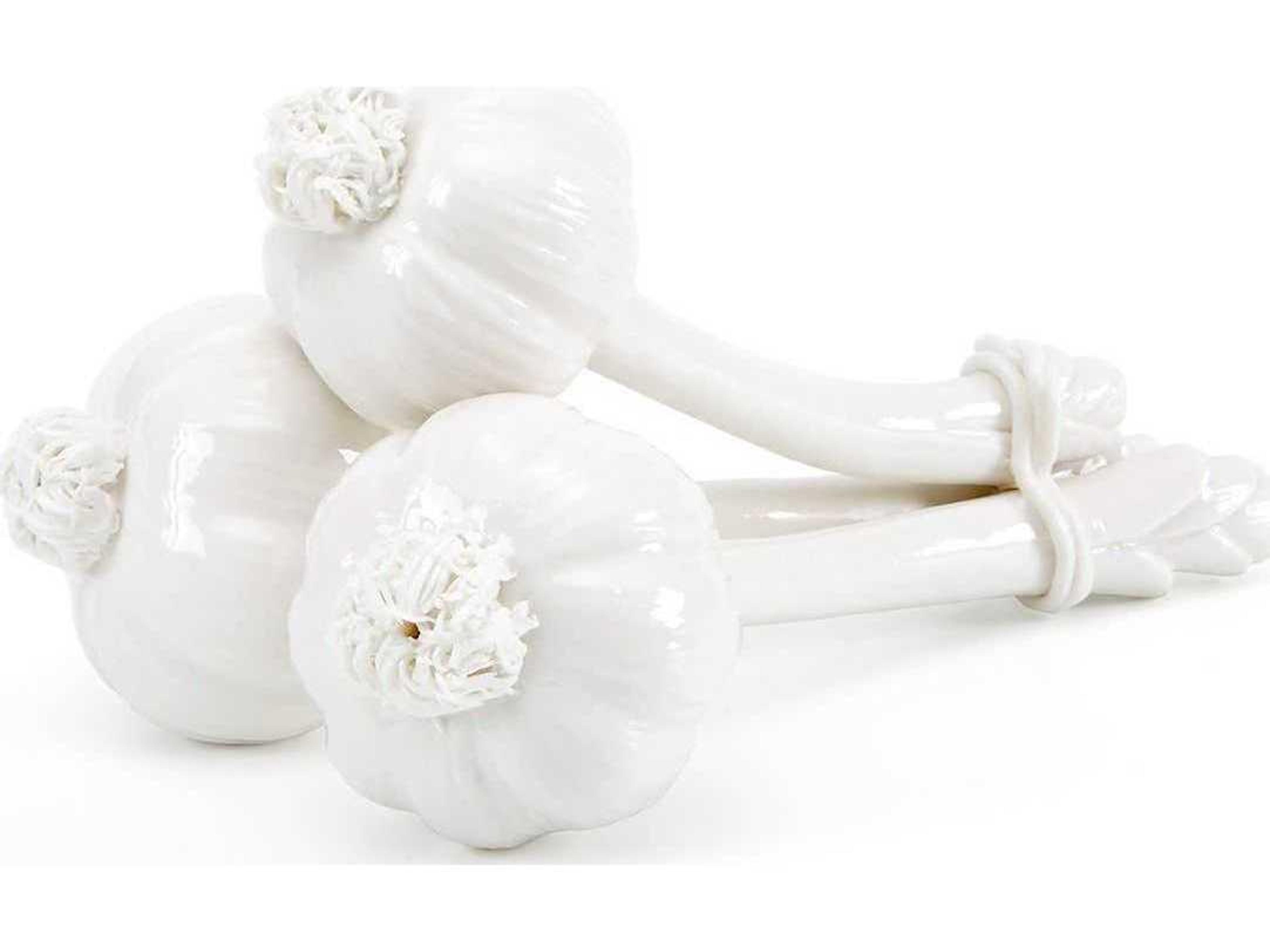 Villa & House Accent White Sculpture