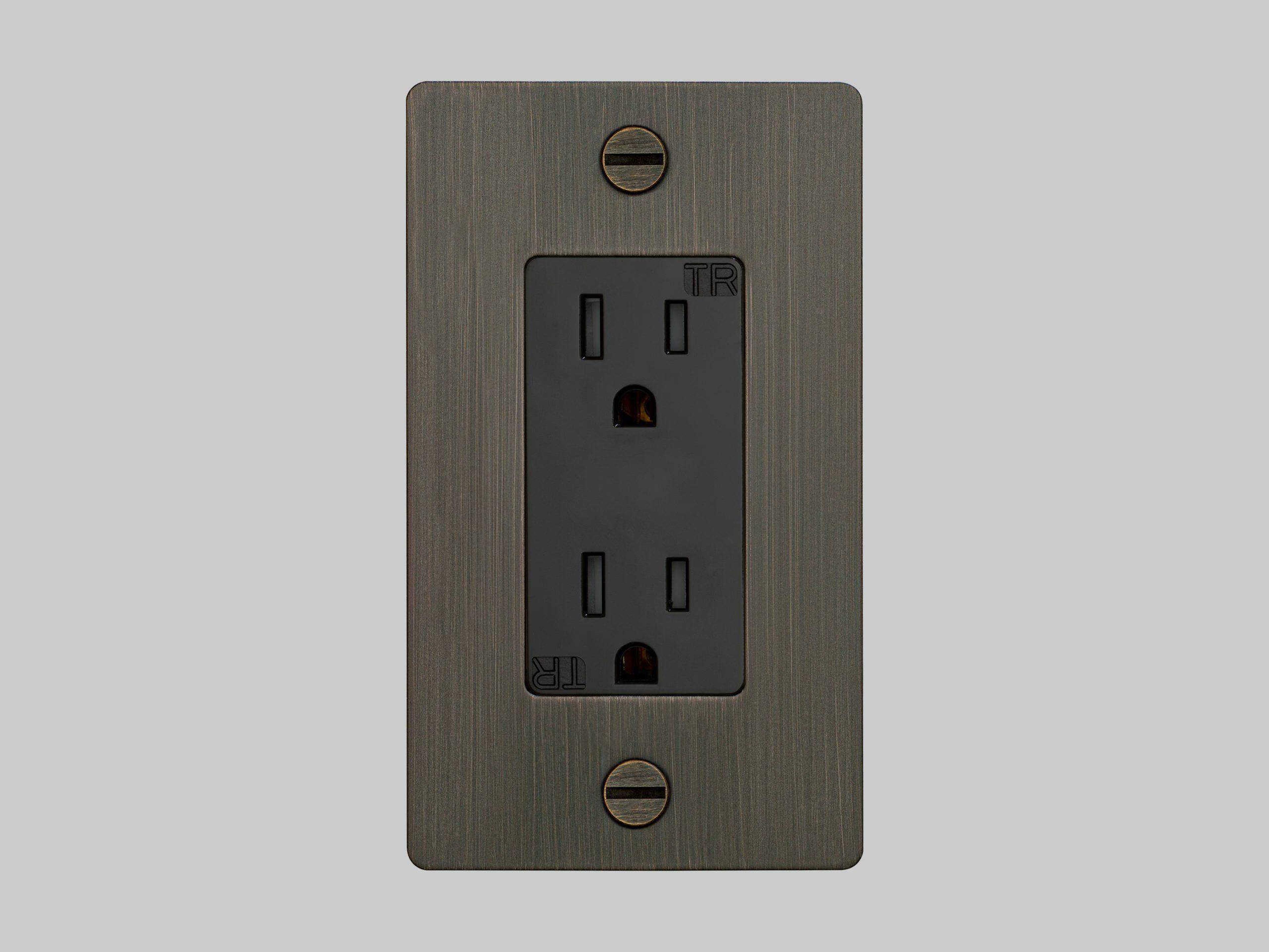 Buster + Punch 1G Smoked Bronze Outlet without B+P Logo