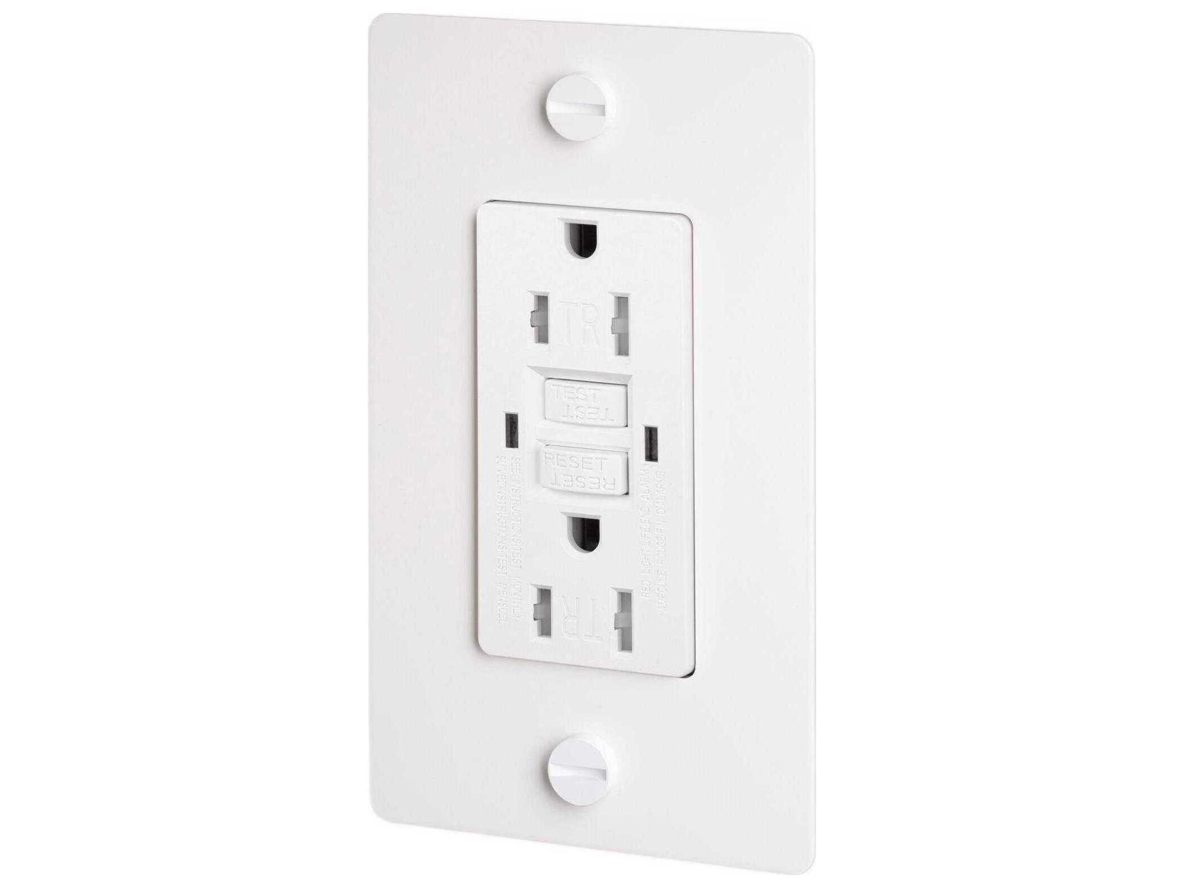 Buster + Punch 1G White Outlet without B+P Logo