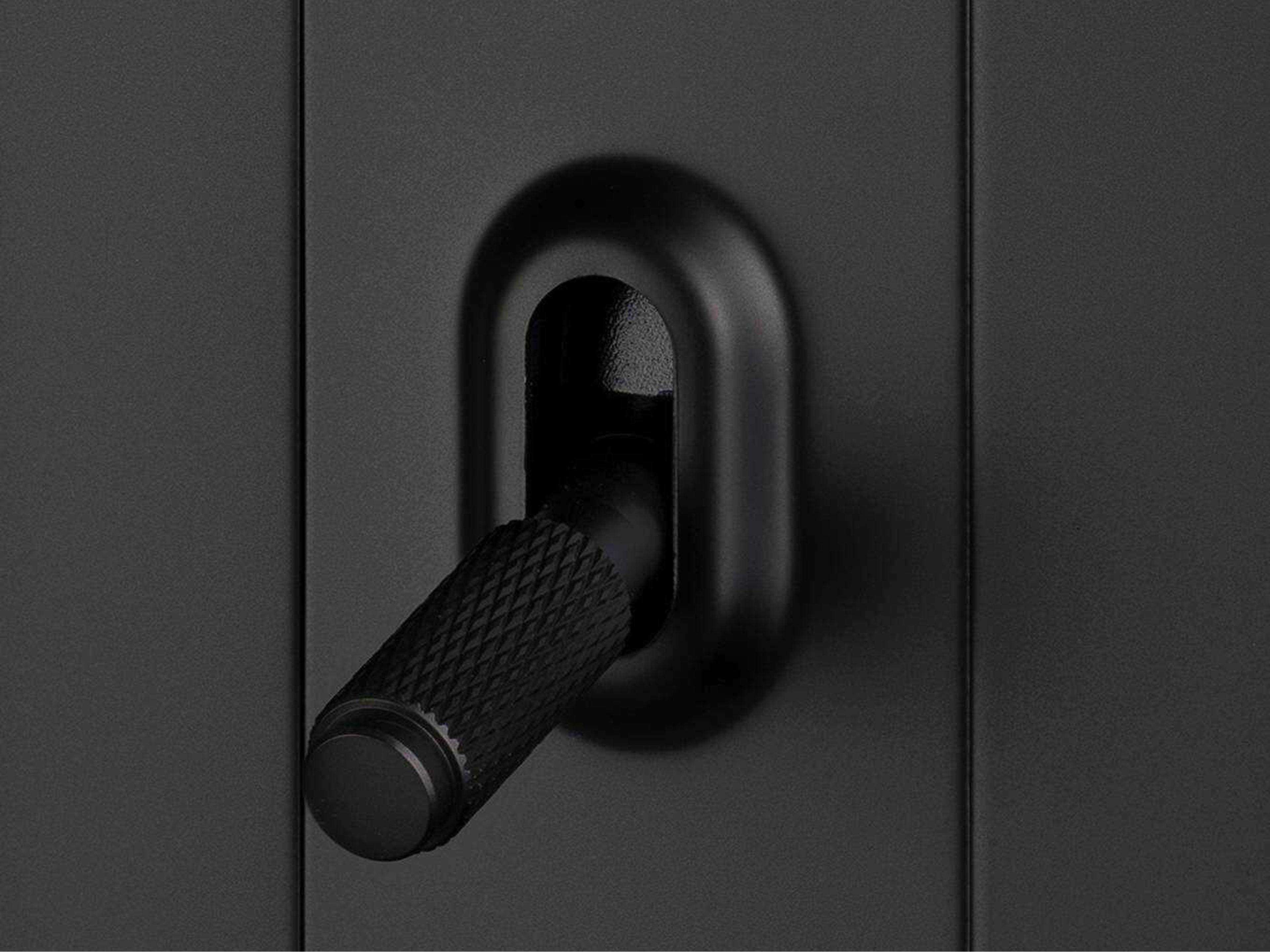 Buster + Punch 3G Black Cross Toggle