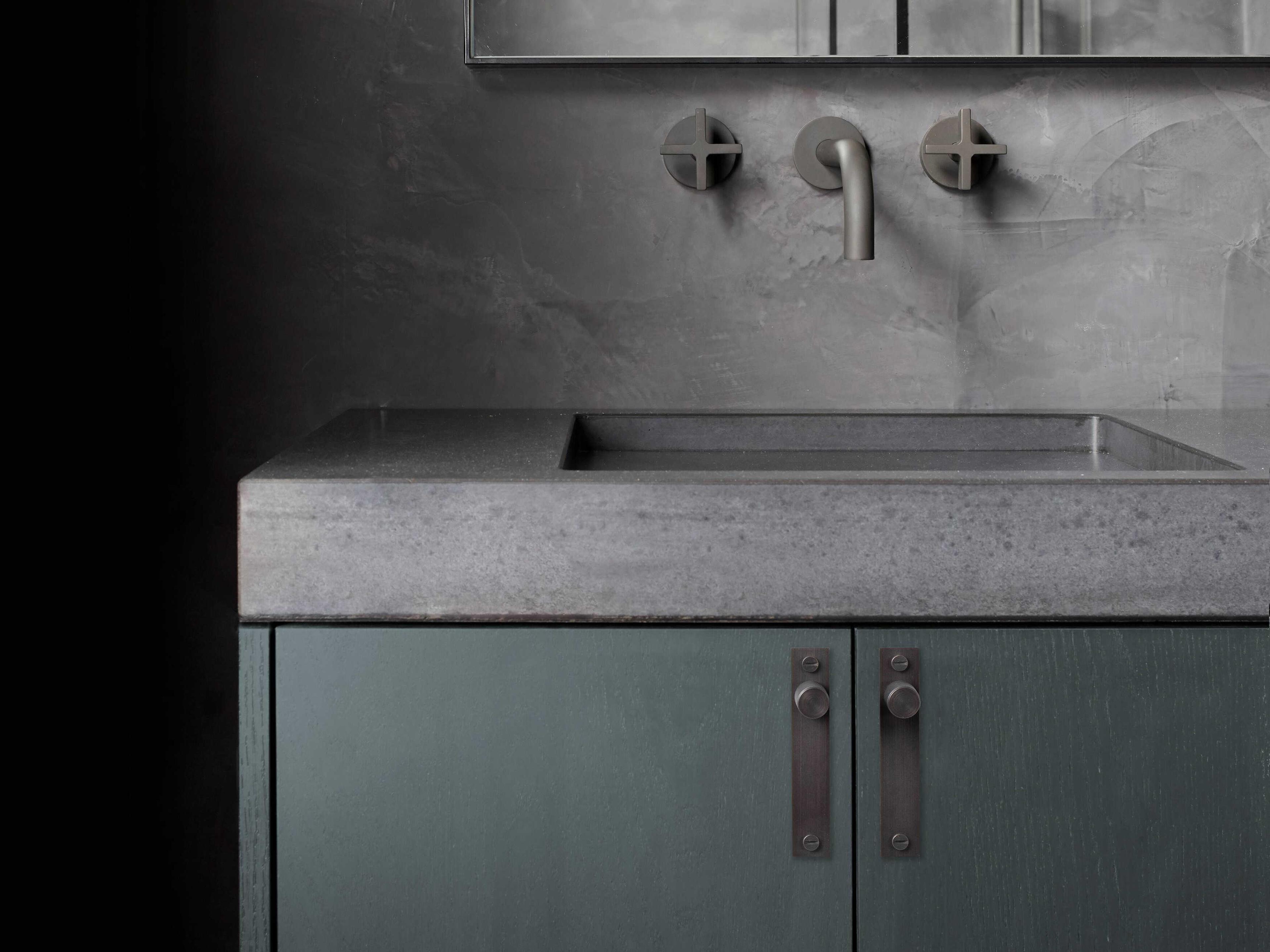 Buster + Punch Smoked Bronze