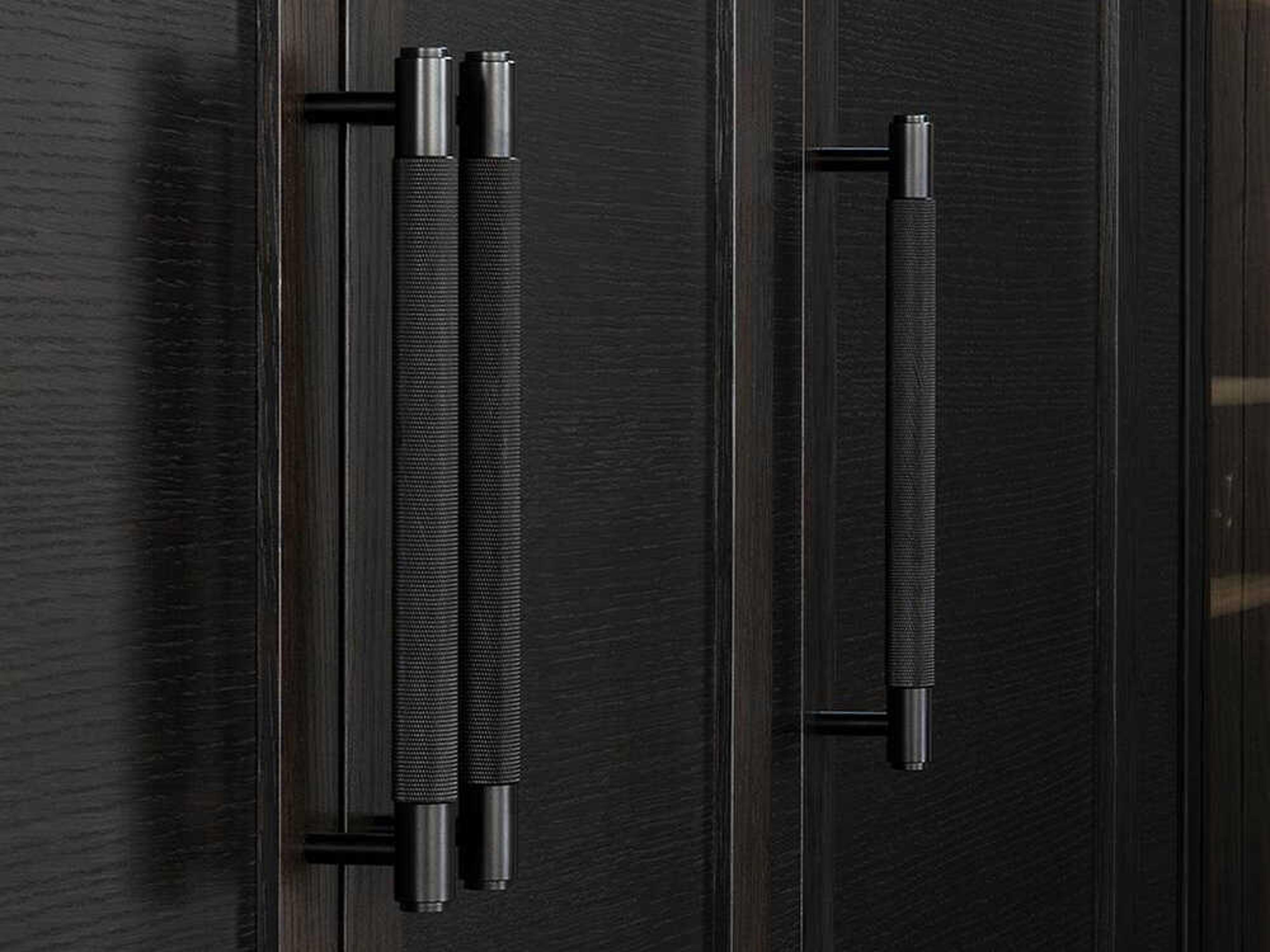 Buster + Punch Smoked Bronze Cross Pull Bar