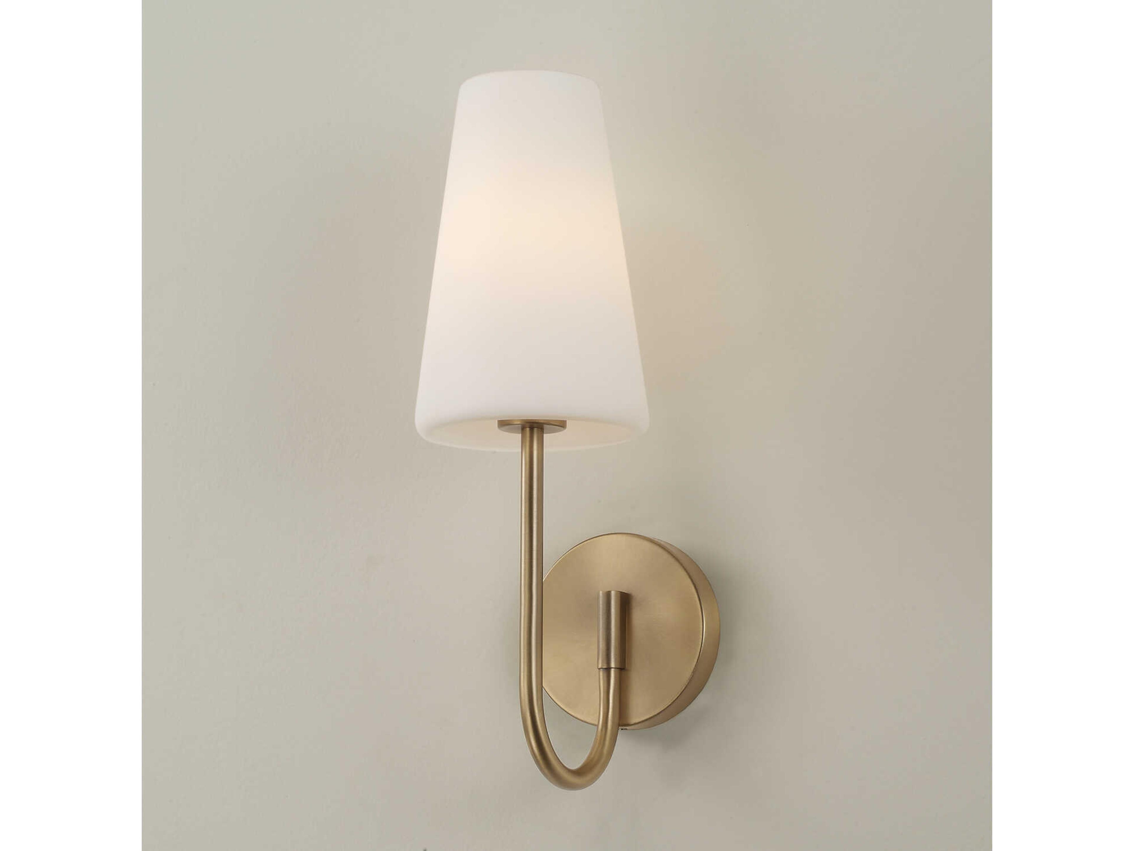 Capital Lighting Averitt 1-Light Aged Brass Wall Sconce
