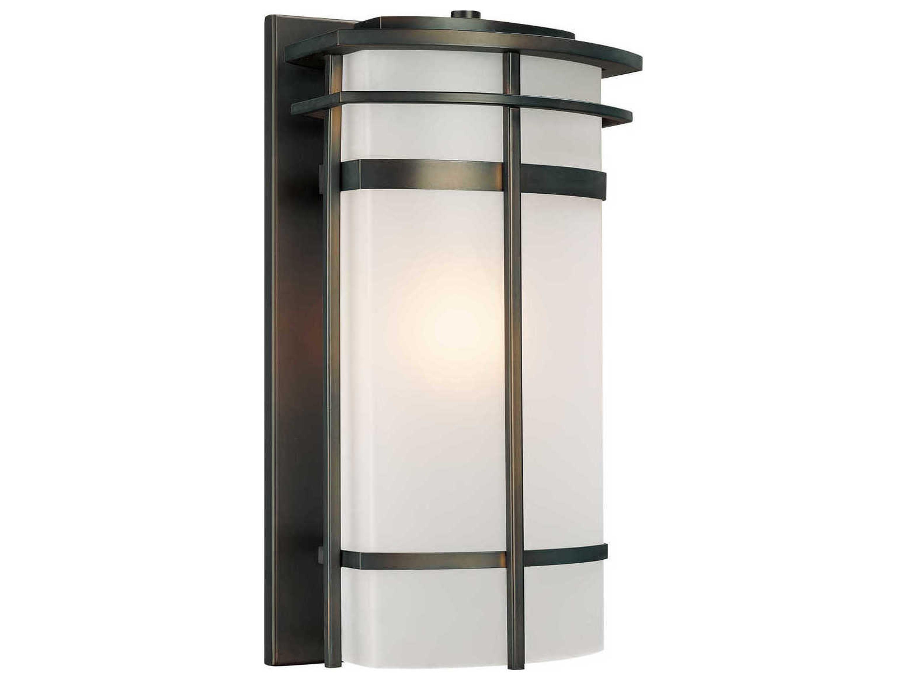 Lakeshore 1 - Light Outdoor Wall Light