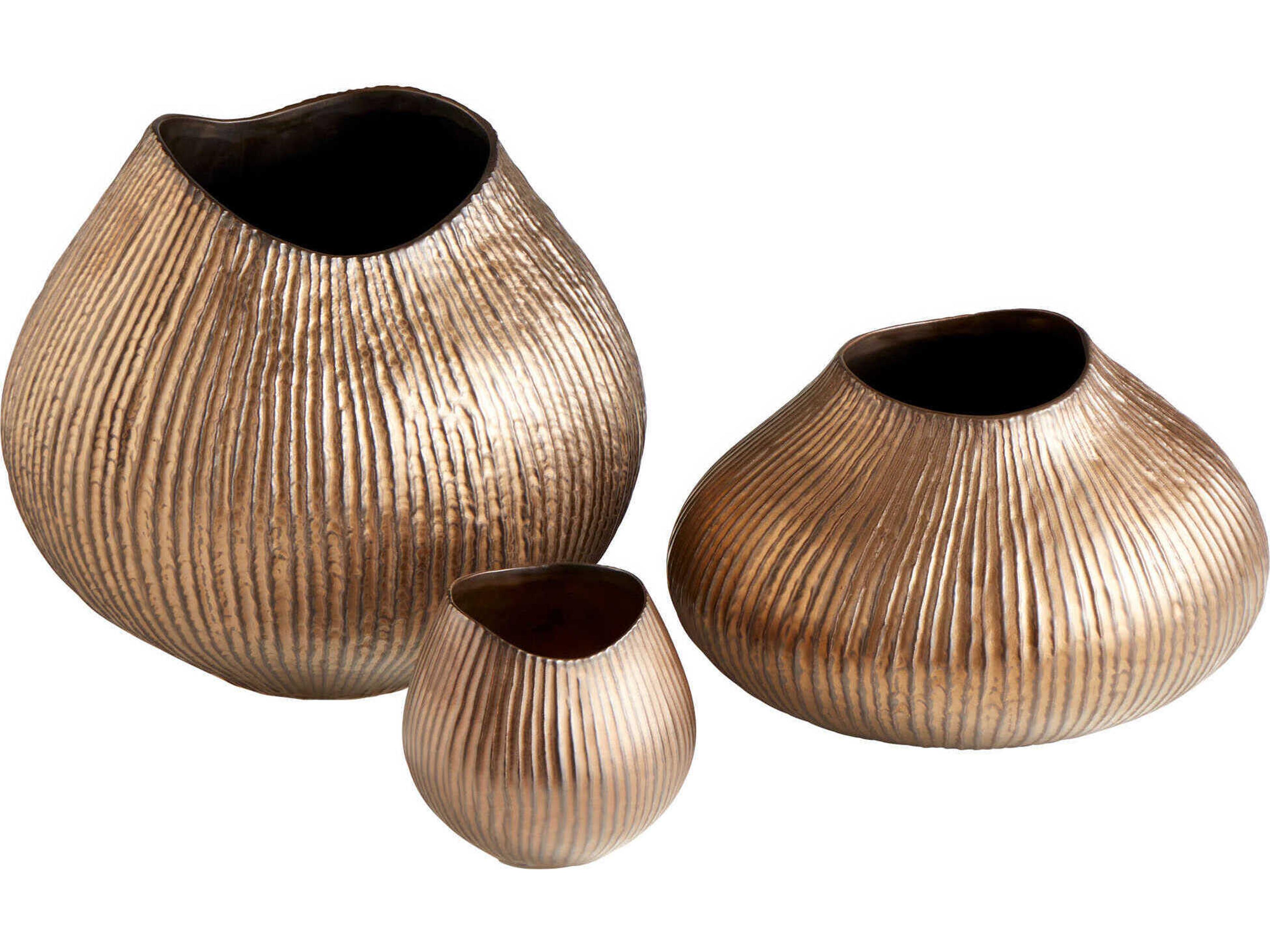 Cyan Design Gold Arpeggi Candleholder