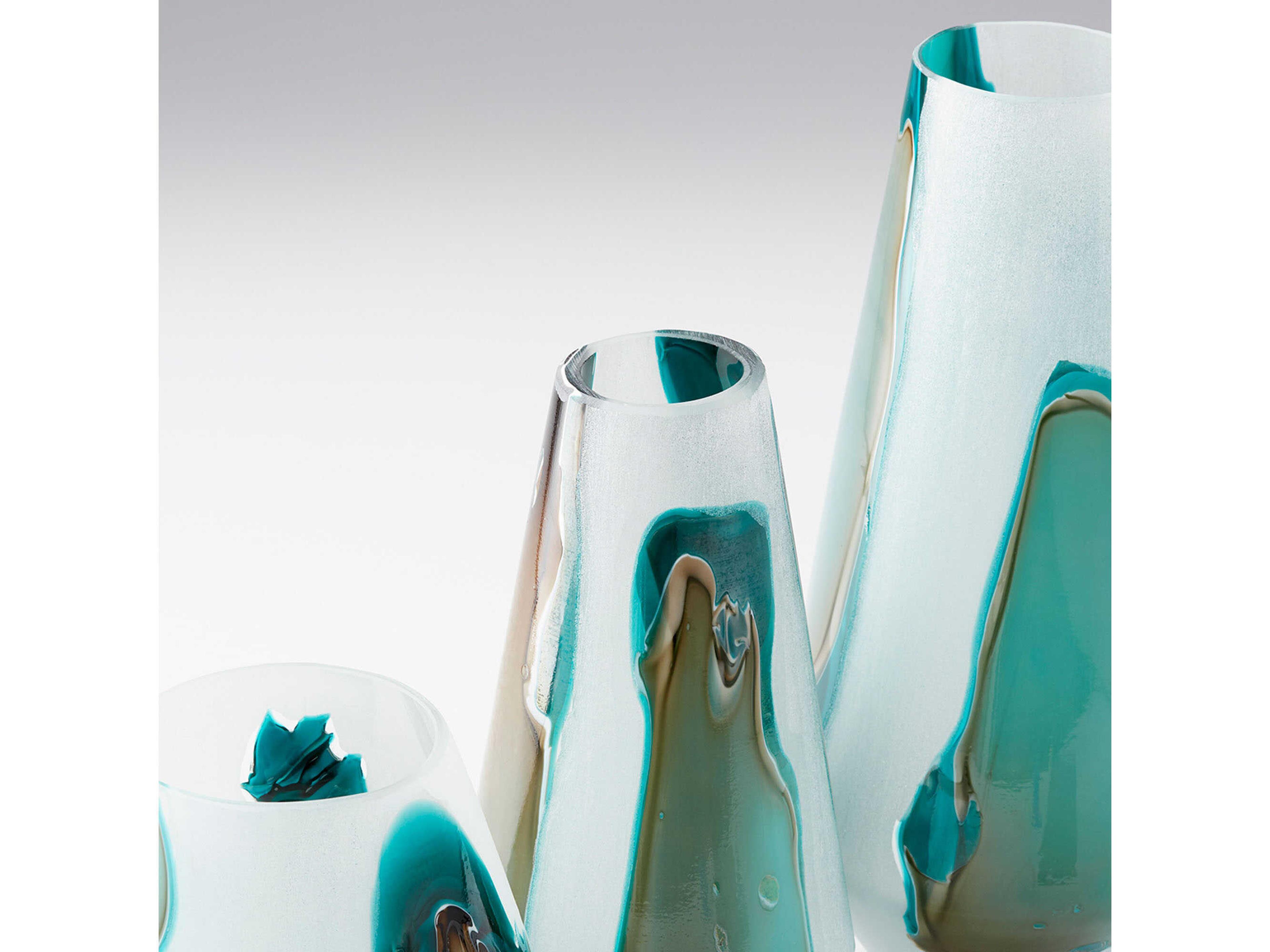 Cyan Design Green White Ferdinand Vase