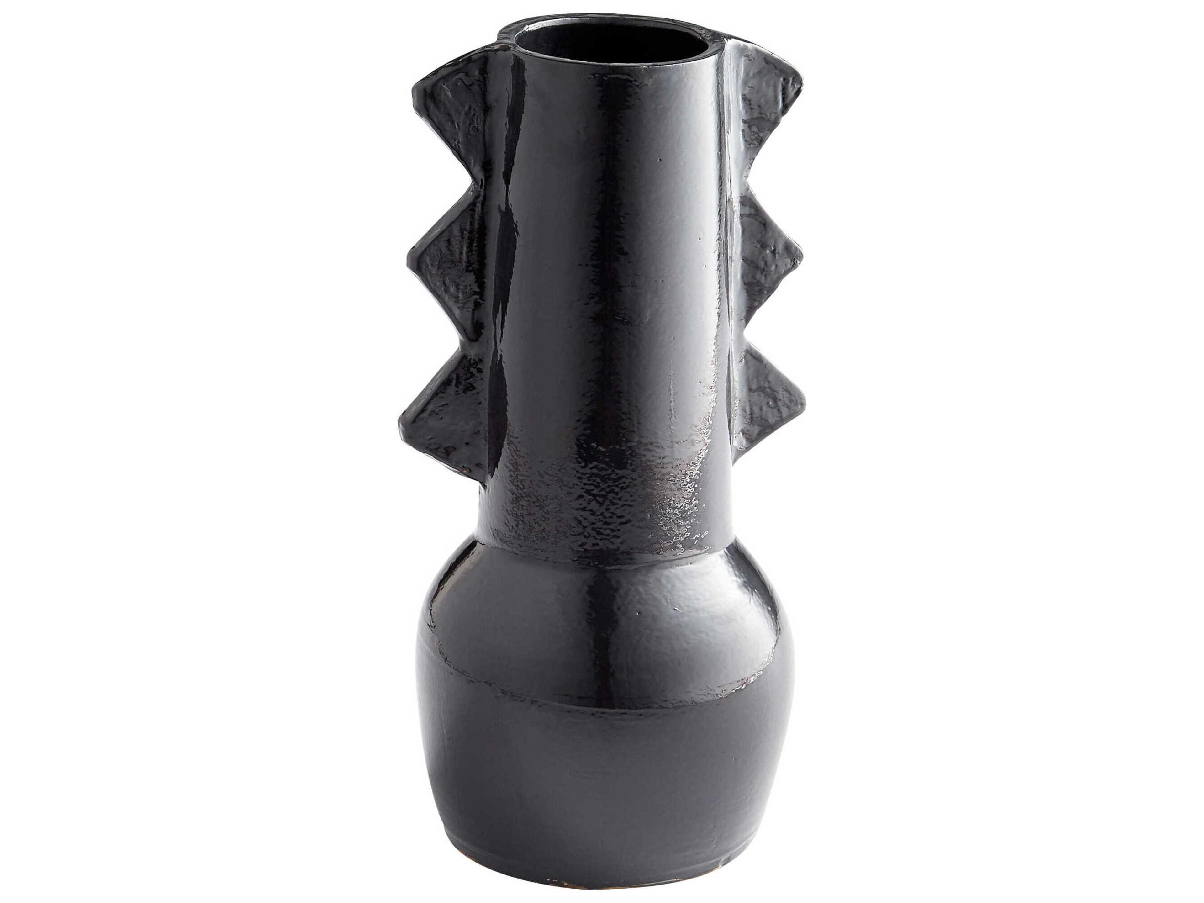 Black Potteri Vase