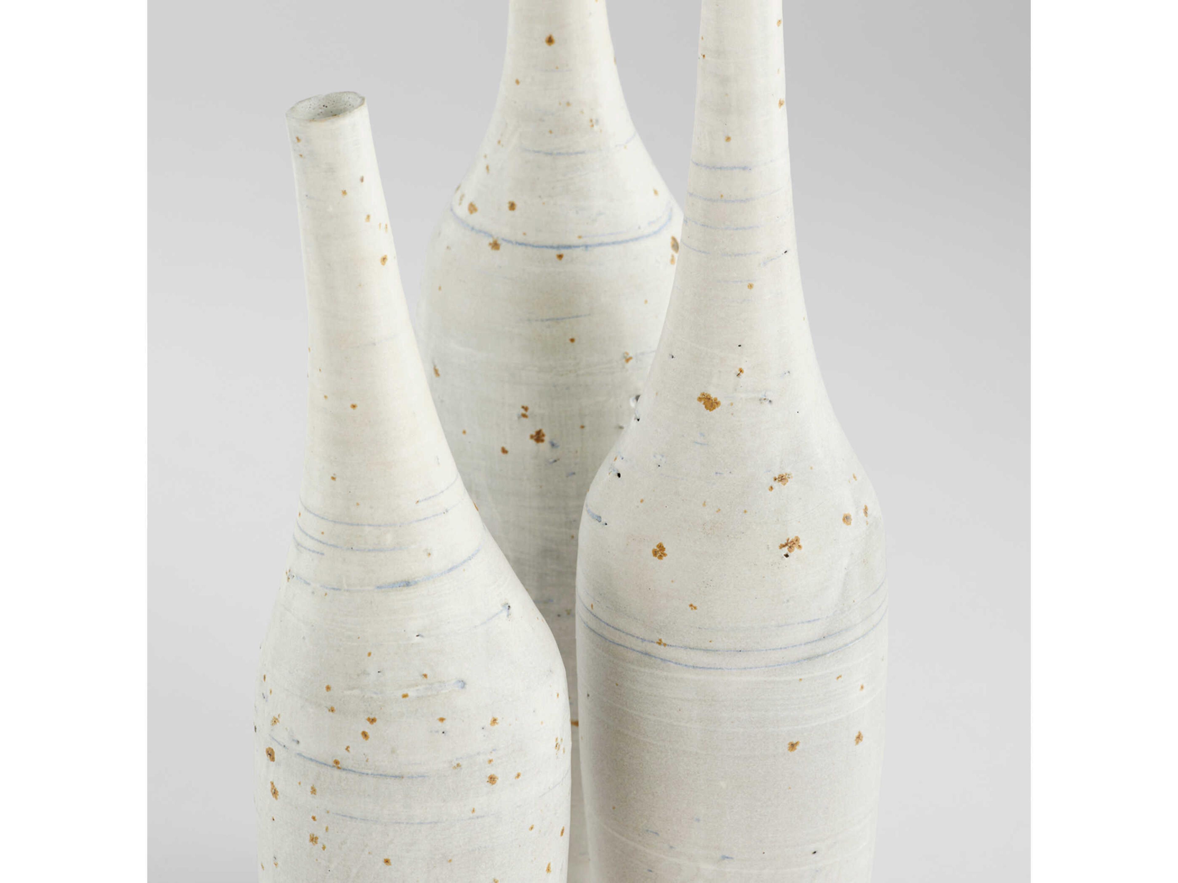 Cyan Design Off-White Gannet Vase