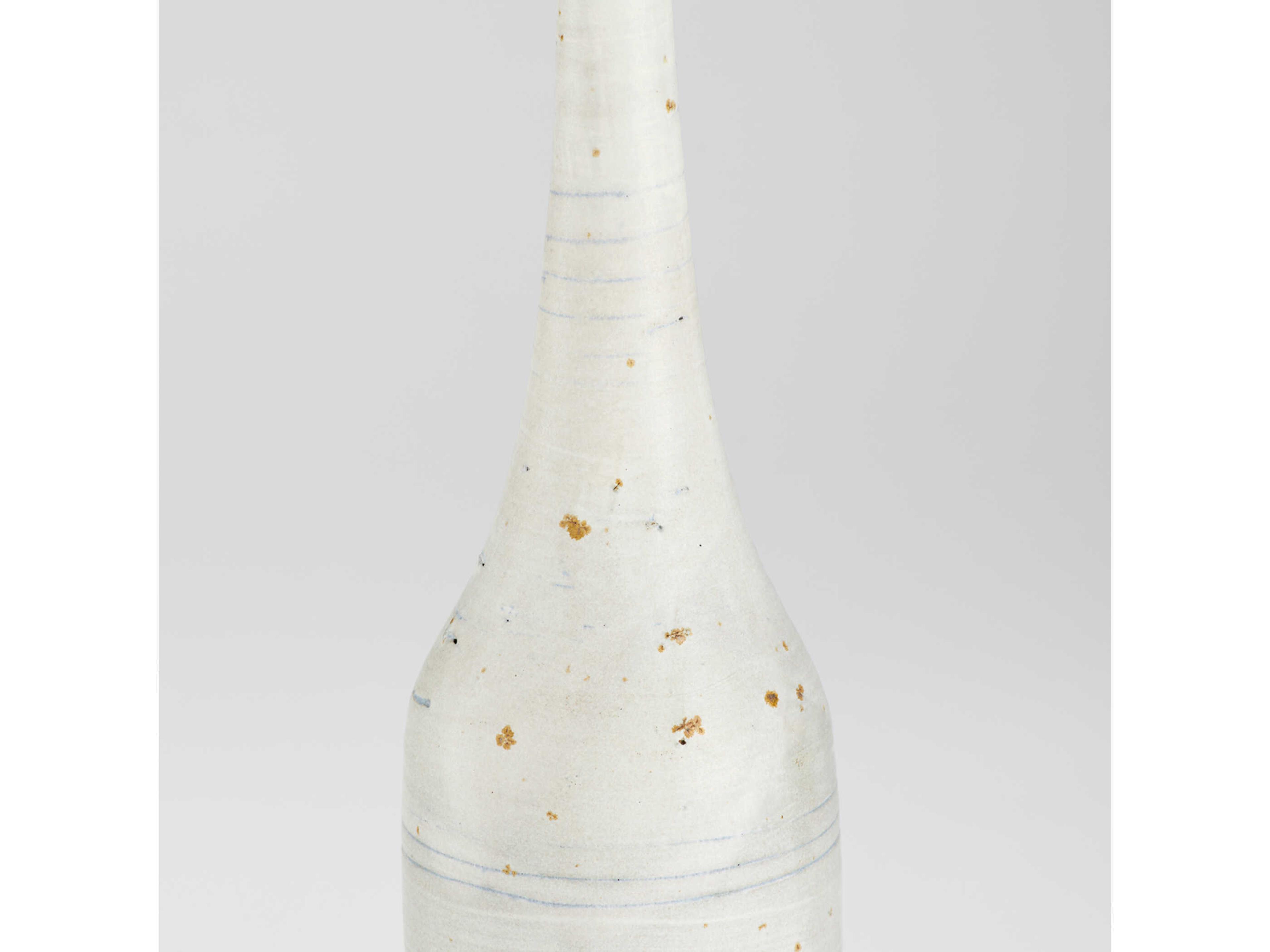 Cyan Design Off-White Gannet Vase