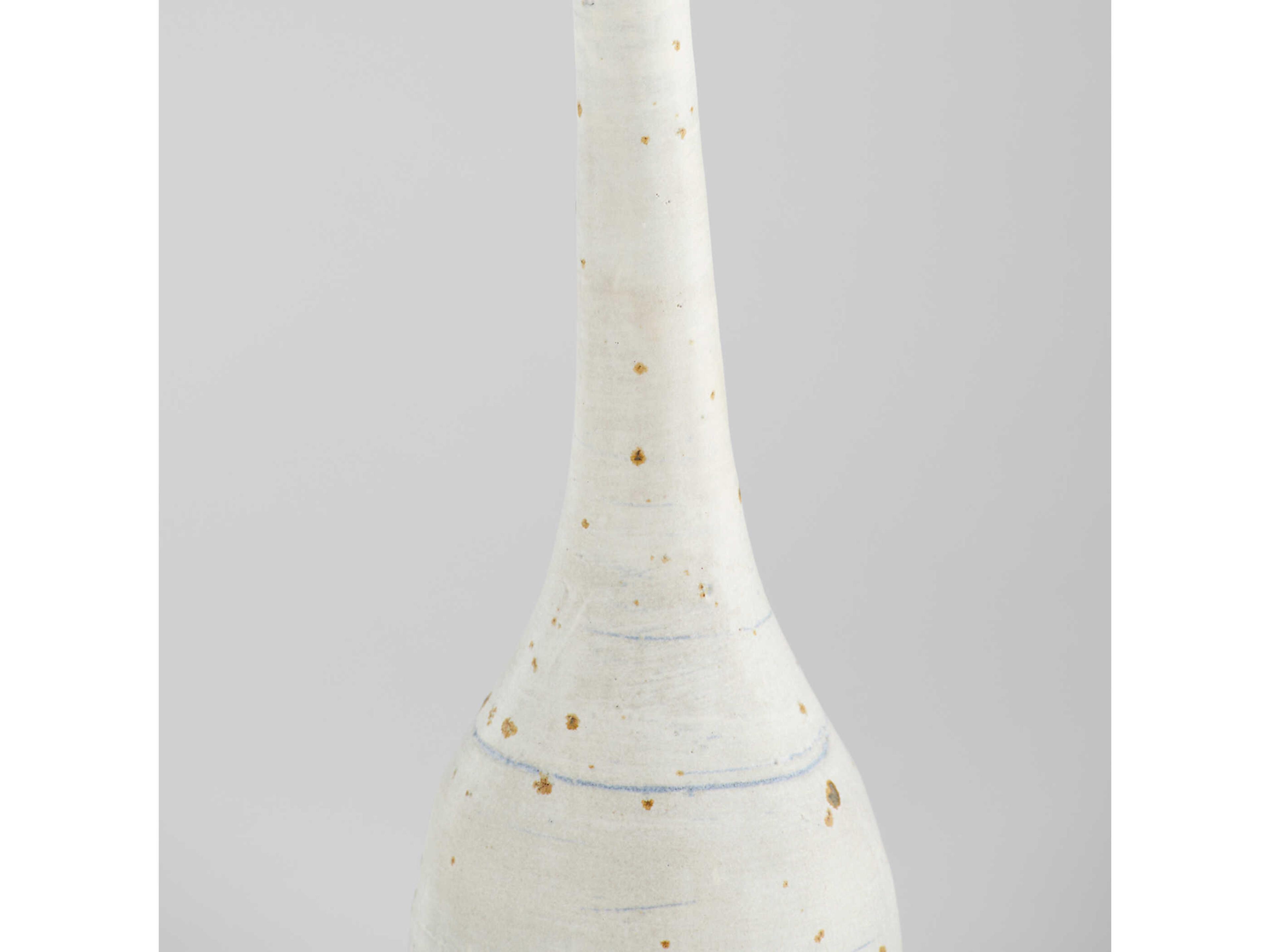 Cyan Design Off-White Gannet Vase