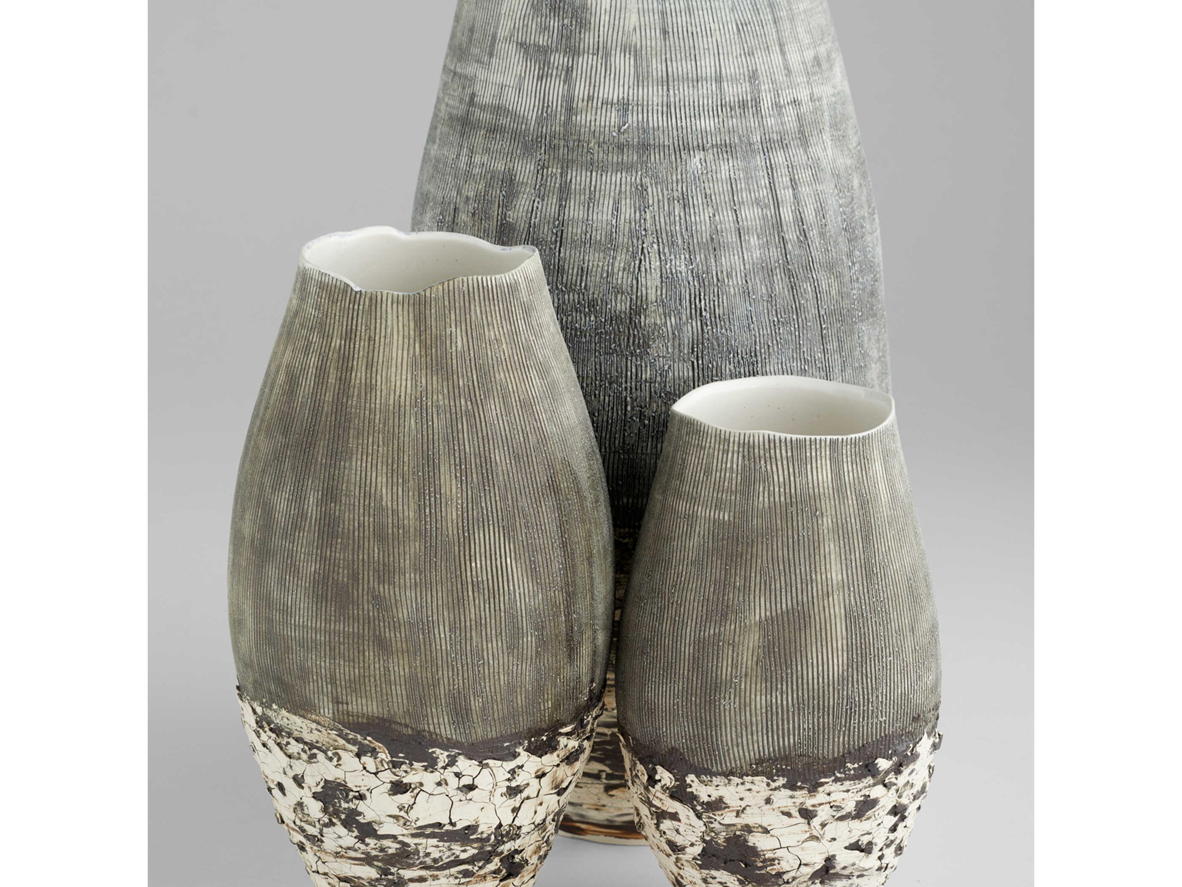 Cyan Design Off White Brown Calypso Vase