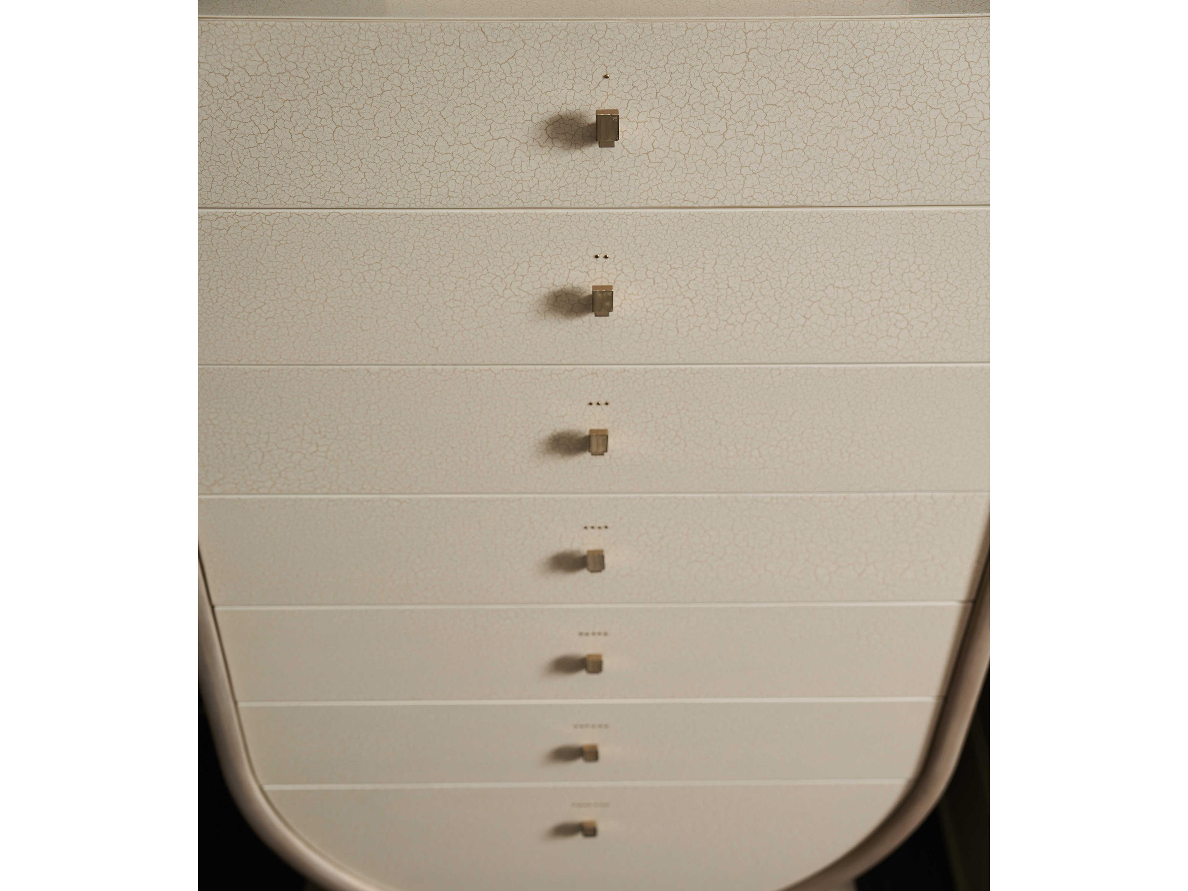 Caracole Classic Amphora 7-Drawers Ivory Craze White Poplar Wood Accent Chest