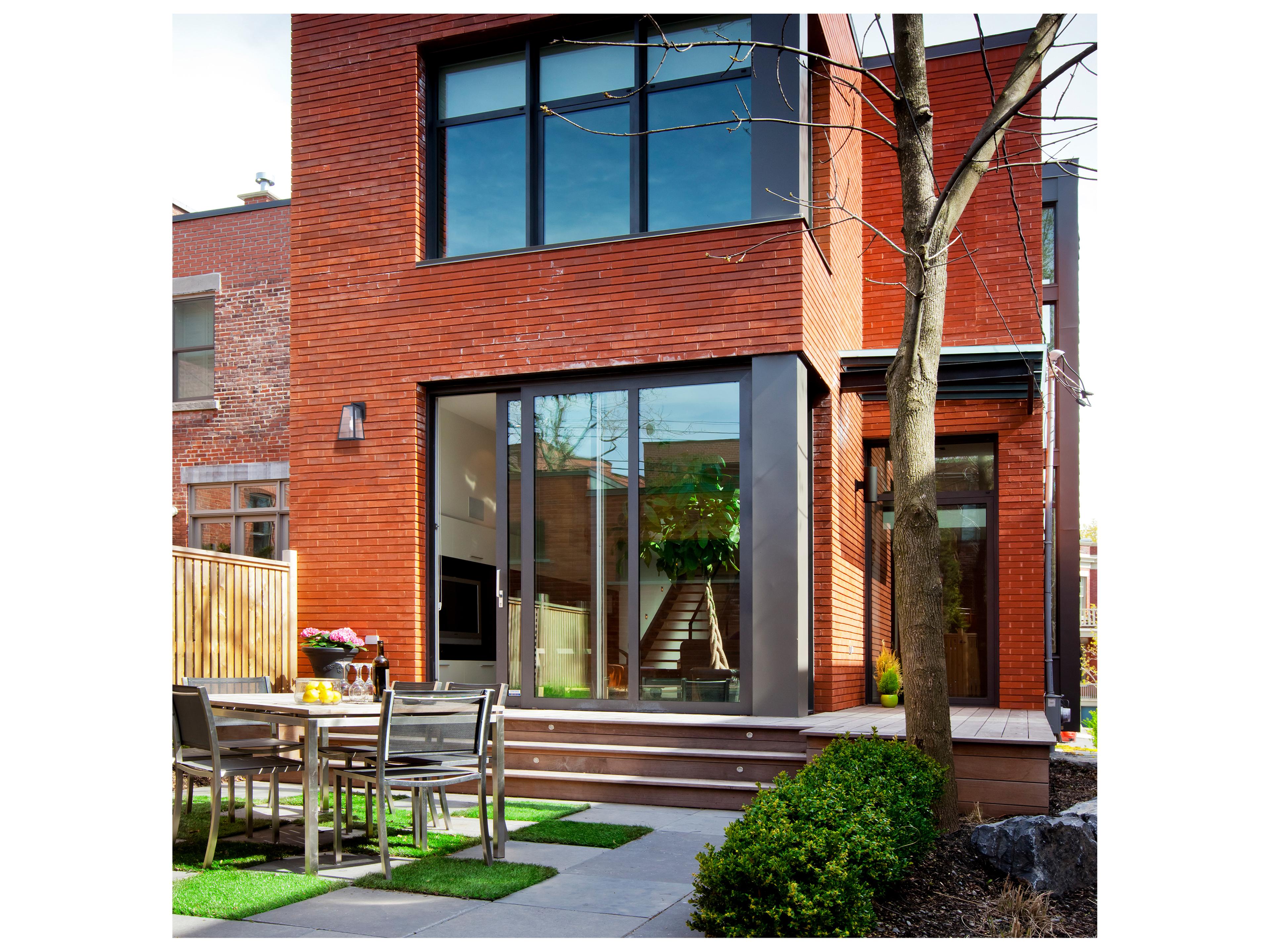 Canarm Coralea 1 -light Outdoor Wall Light