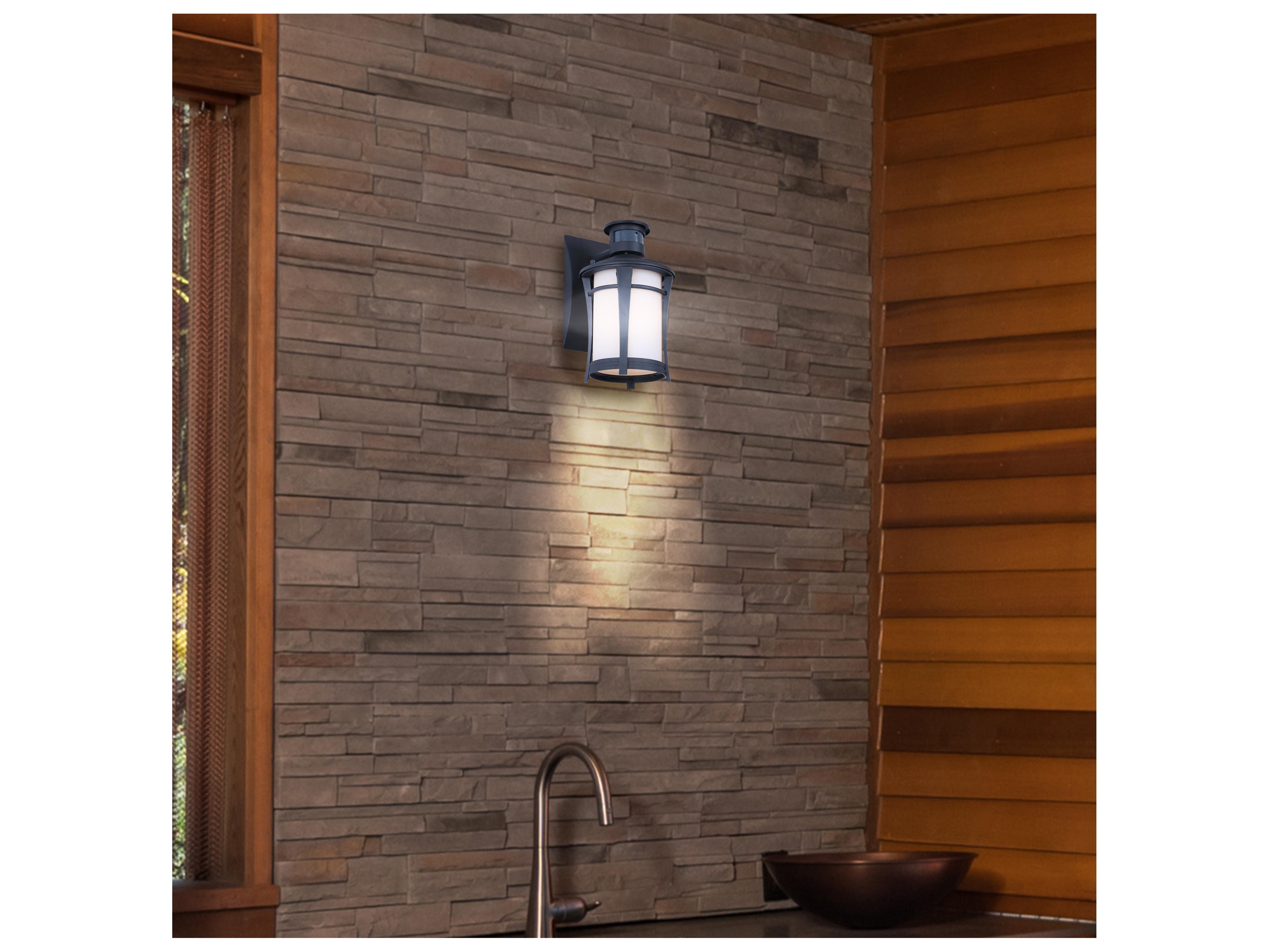 Canarm Casper 1 -light Outdoor Wall Light