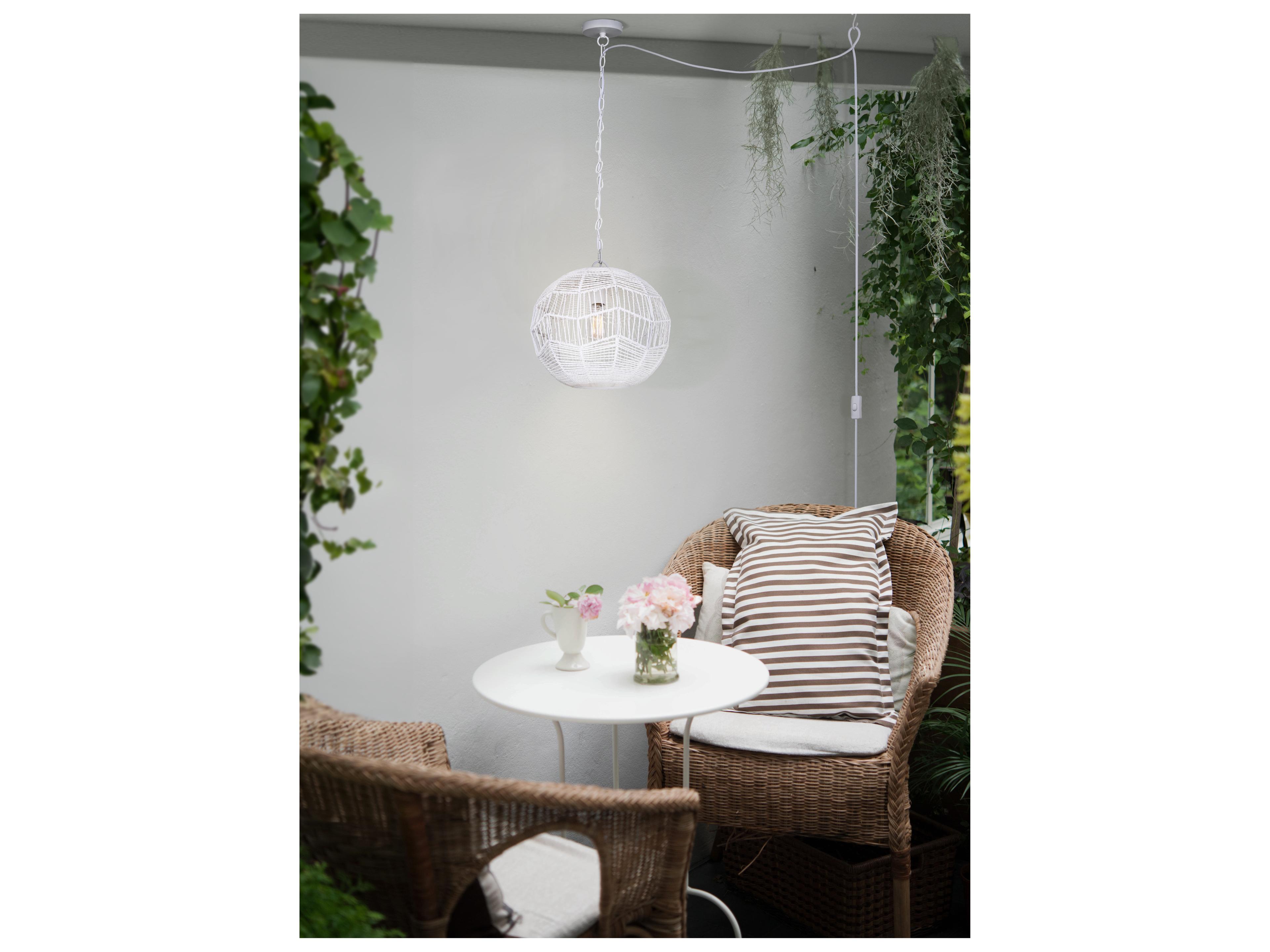 Canarm Valence 1 -light White Globe Pendant