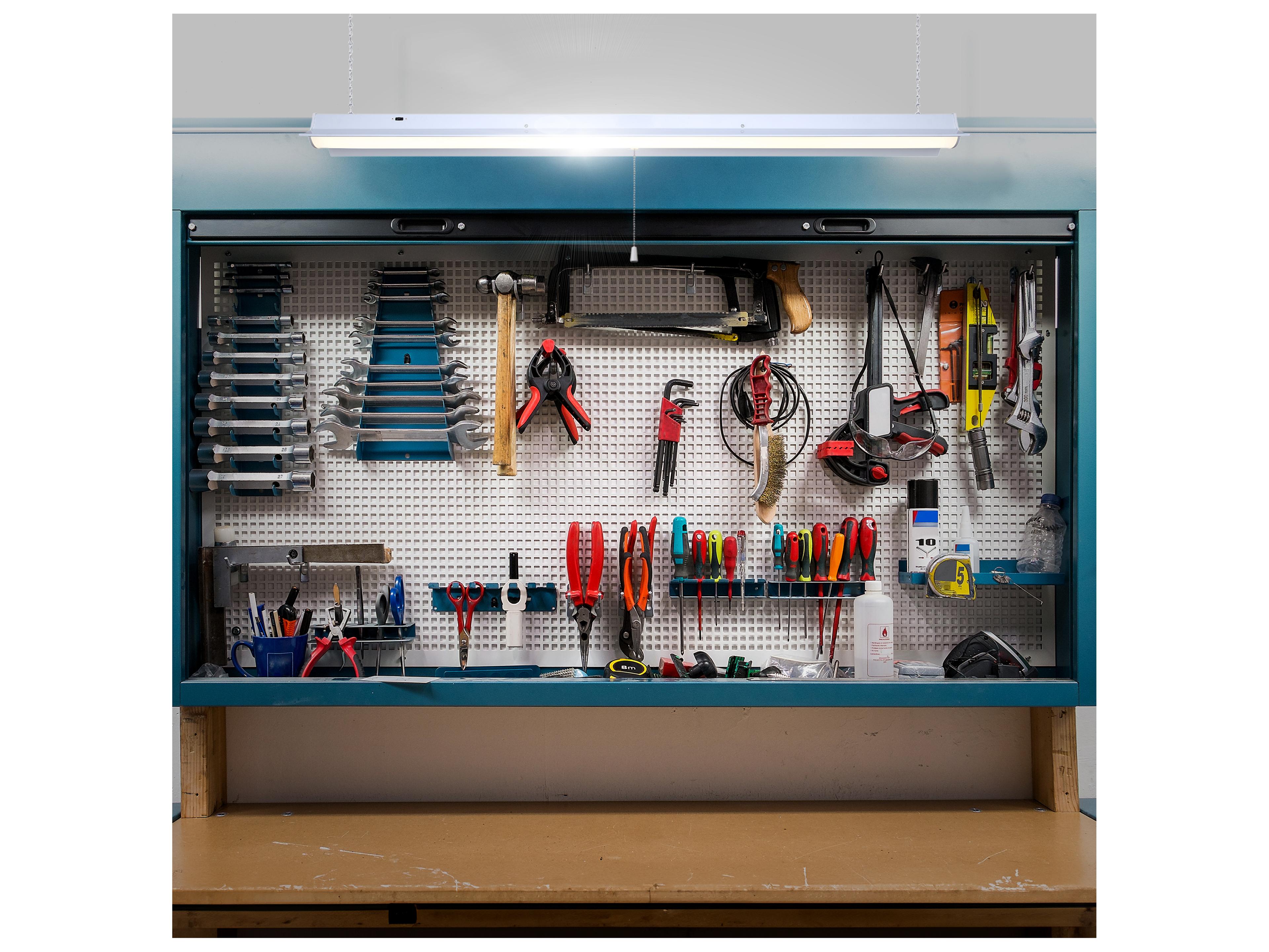 Canarm Led Utility 3000K 4000K 5000K White LED Linear Under Cabinet Light