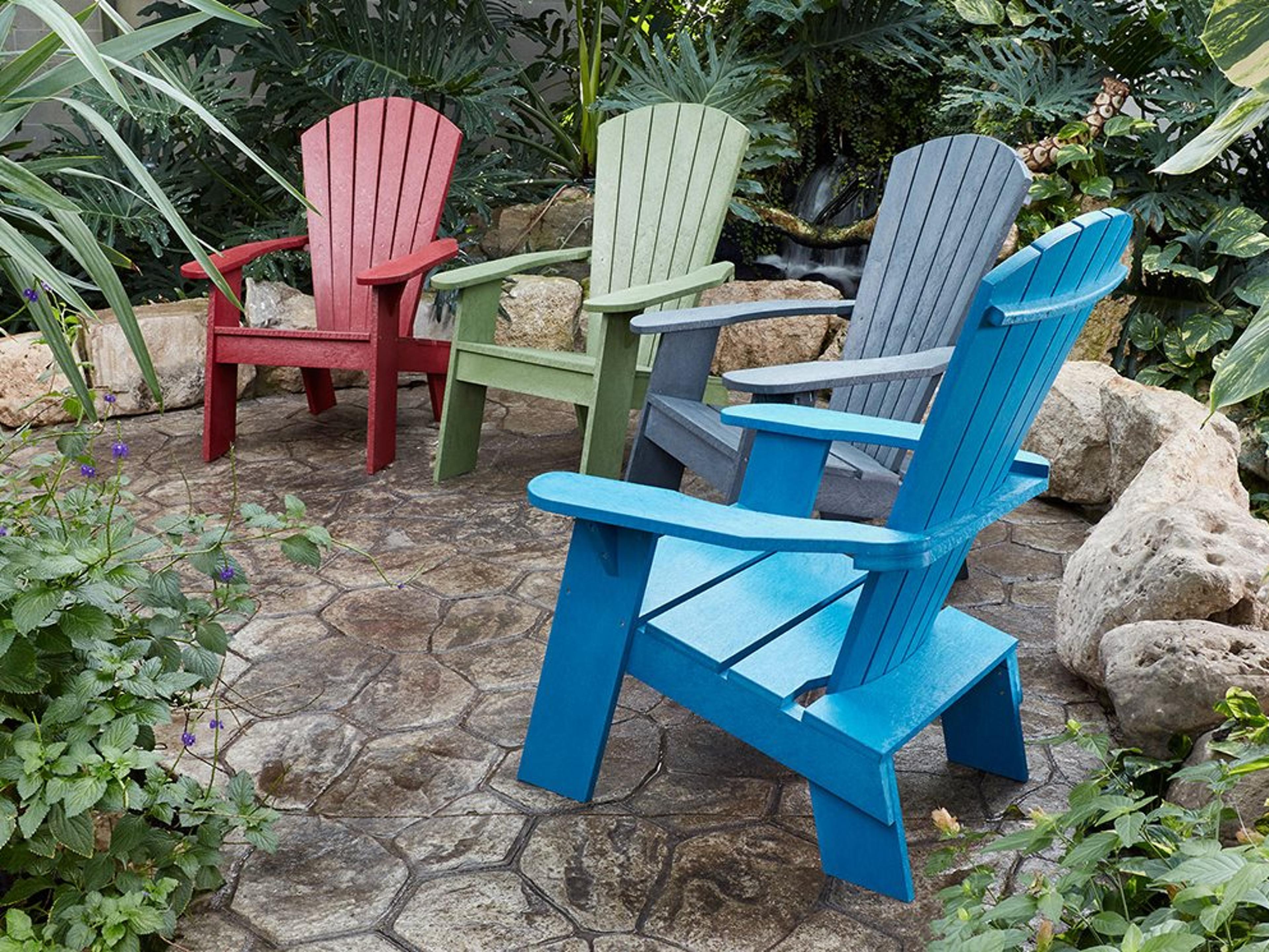 Capterra Casual Recycled Plastic Outdoor Patio Lounge Set