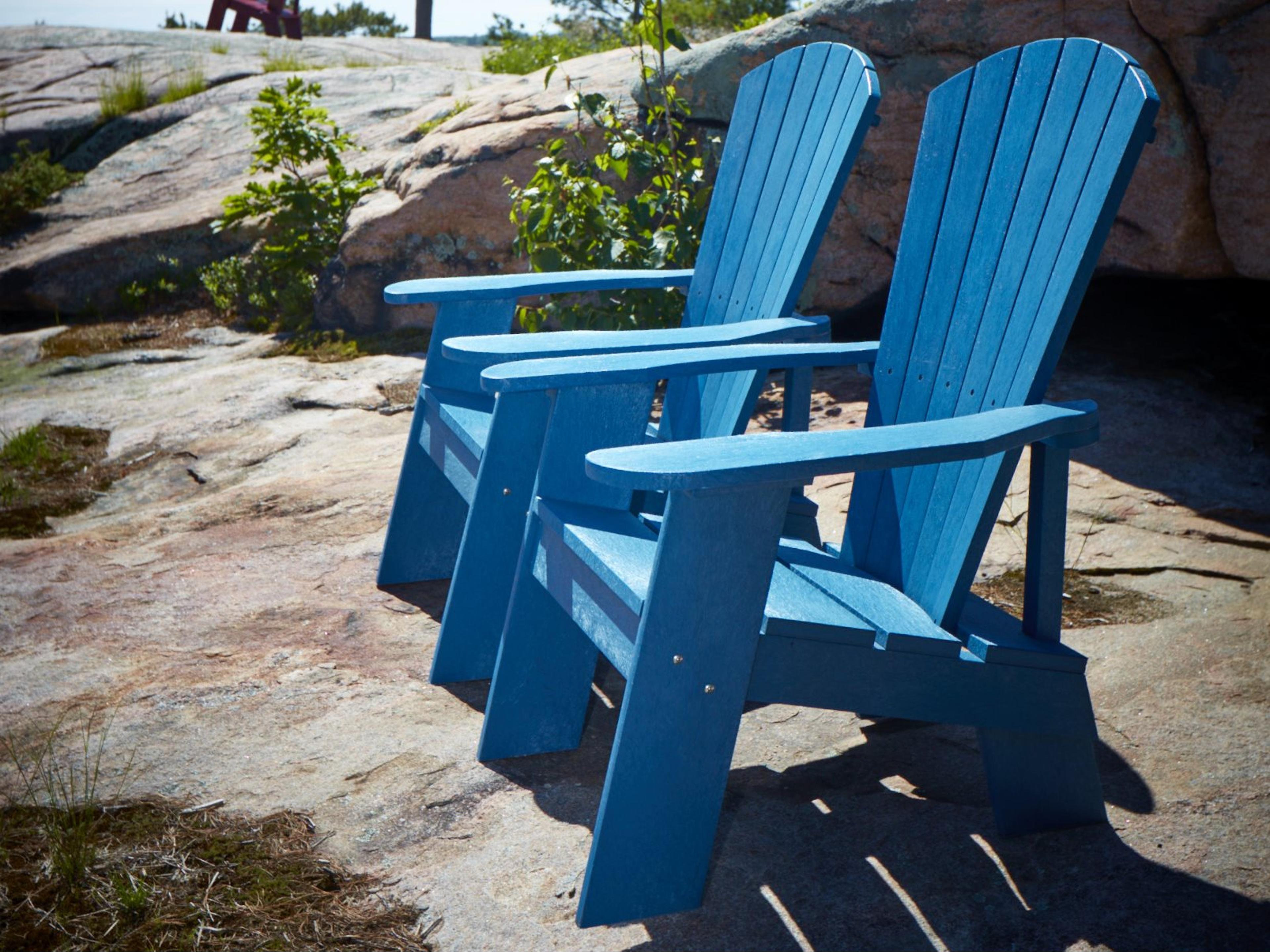 Capterra Casual Recycled Plastic Patio Lounge Set