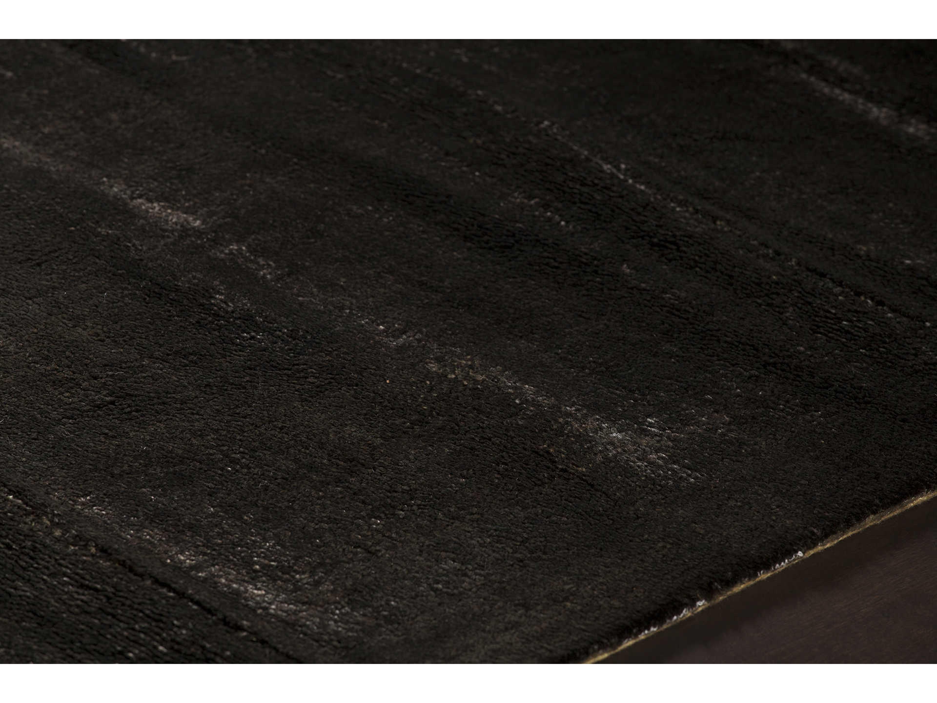 Chandra Alida Area Rug