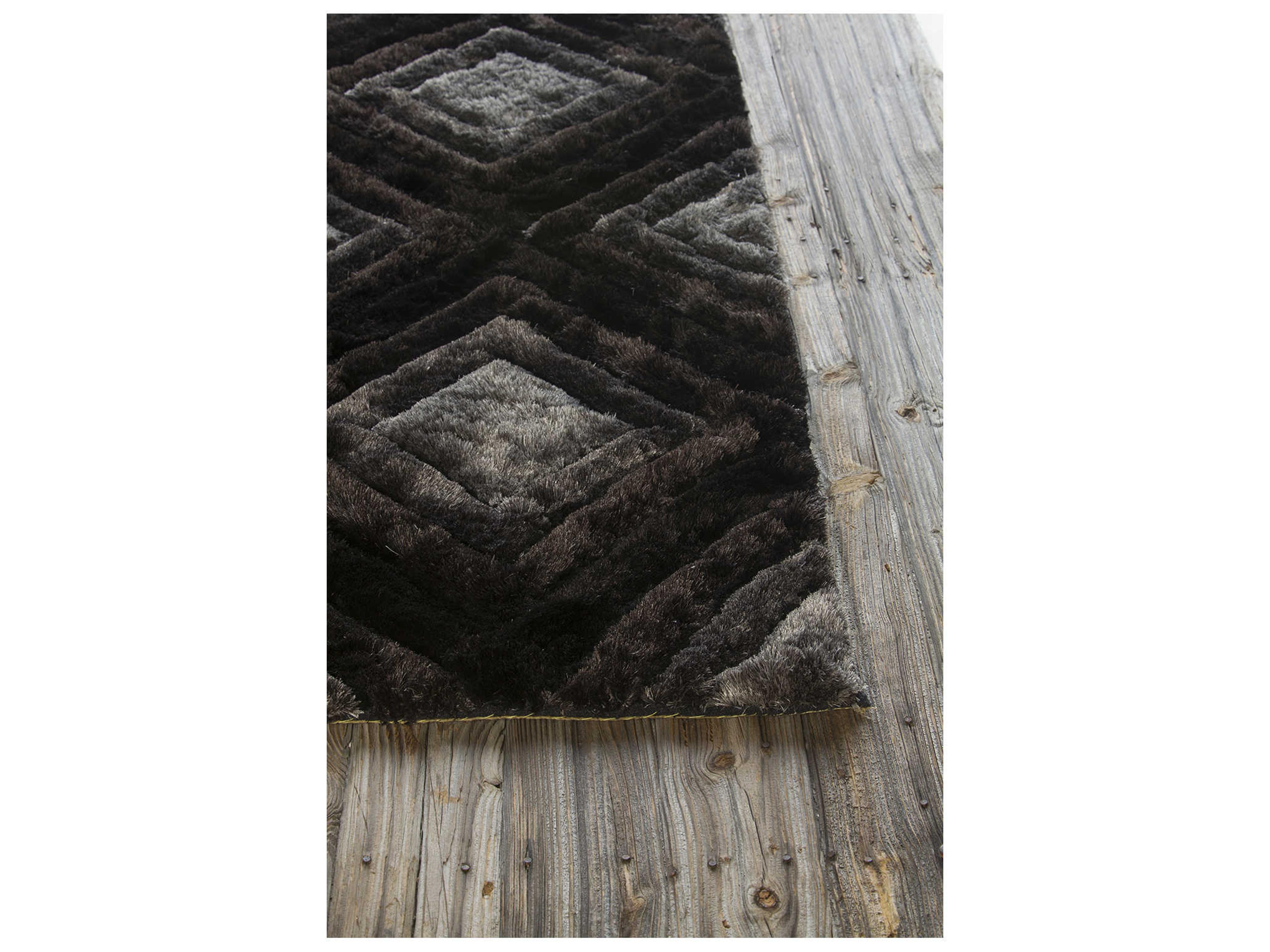 Chandra Flemish Geometric Area Rug