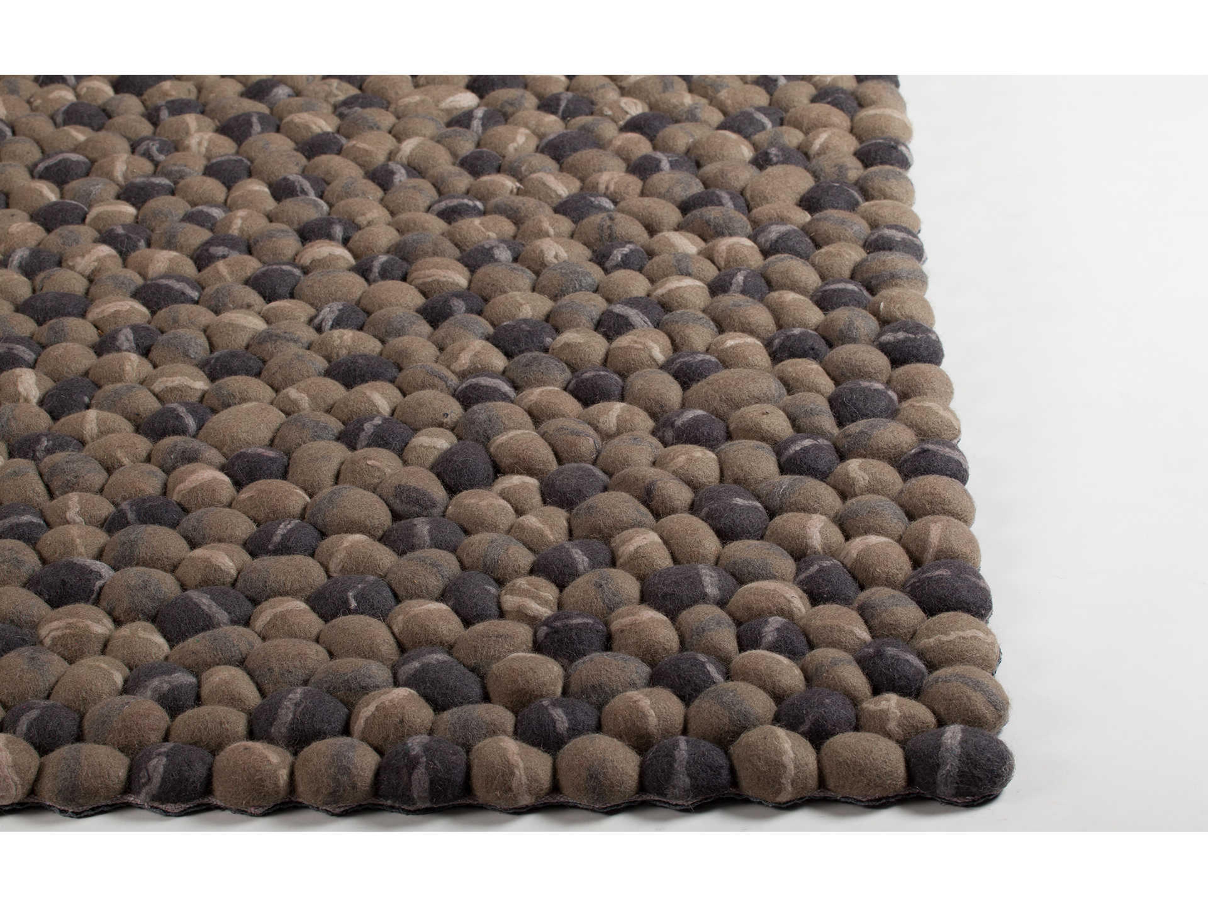 Chandra Pebbles Geometric Area Rug
