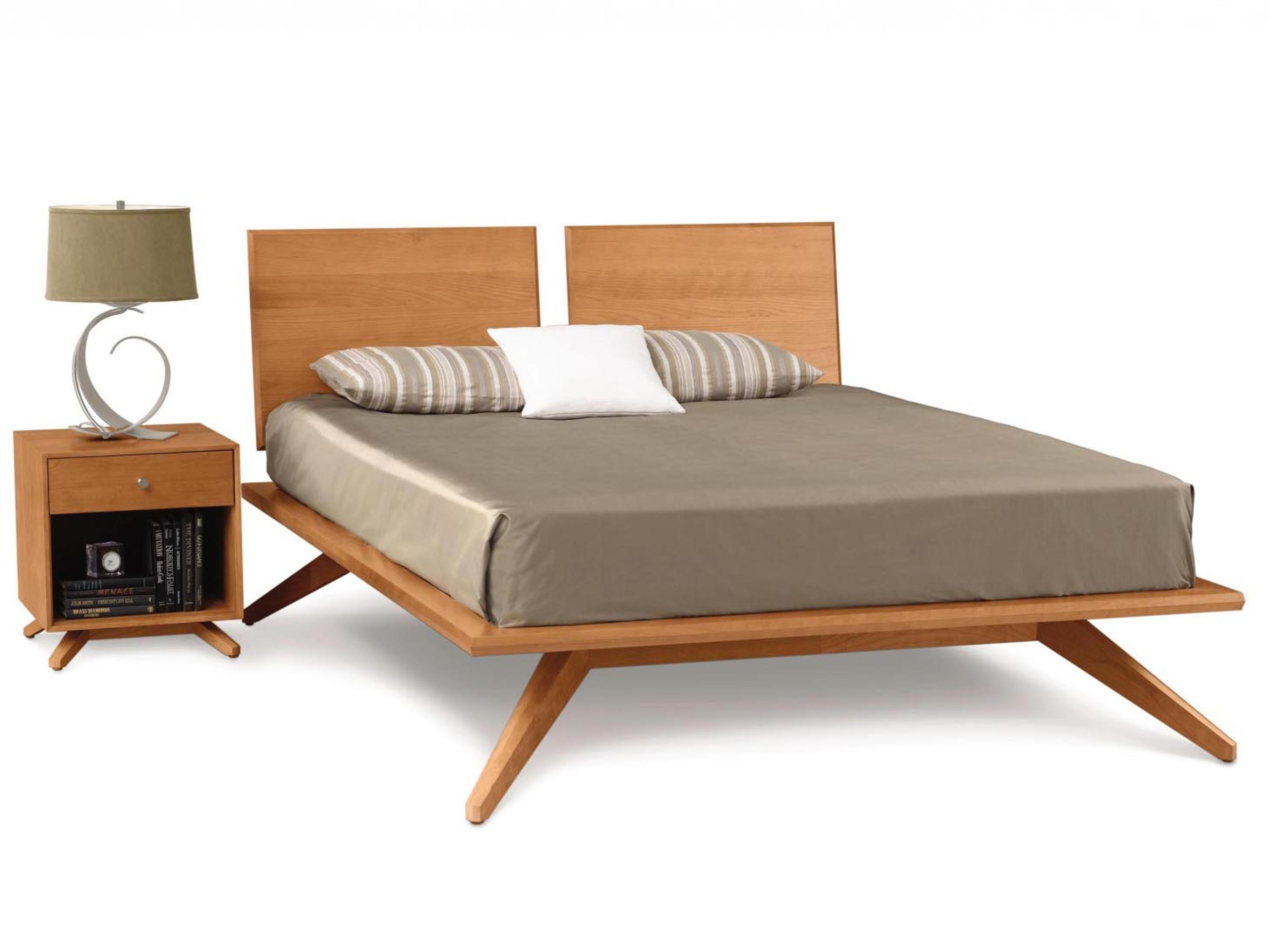 Copeland Astrid Natural Cherry Wood Queen Platform Bed