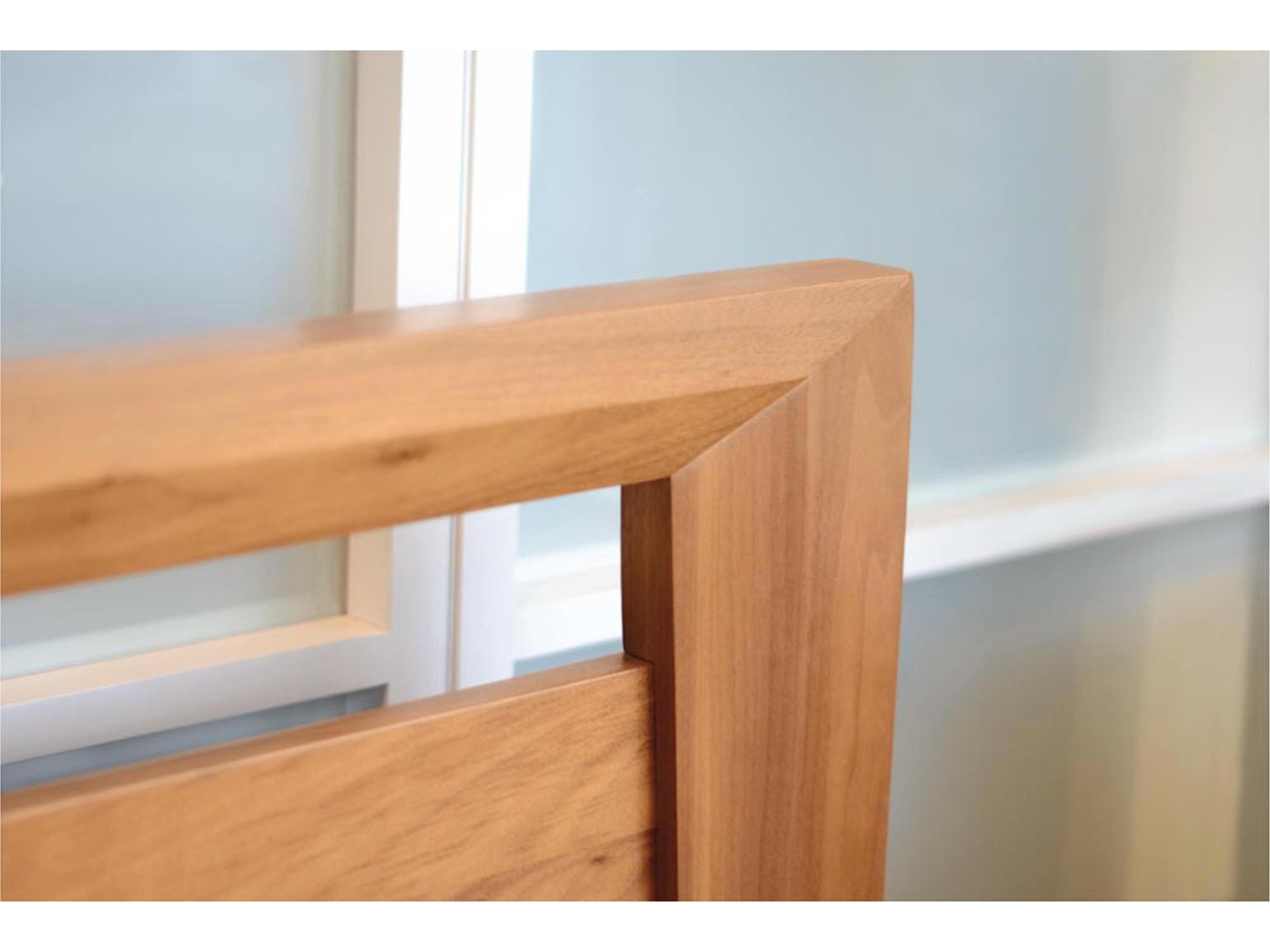 Copeland Mansfield Wood California King Panel Bed