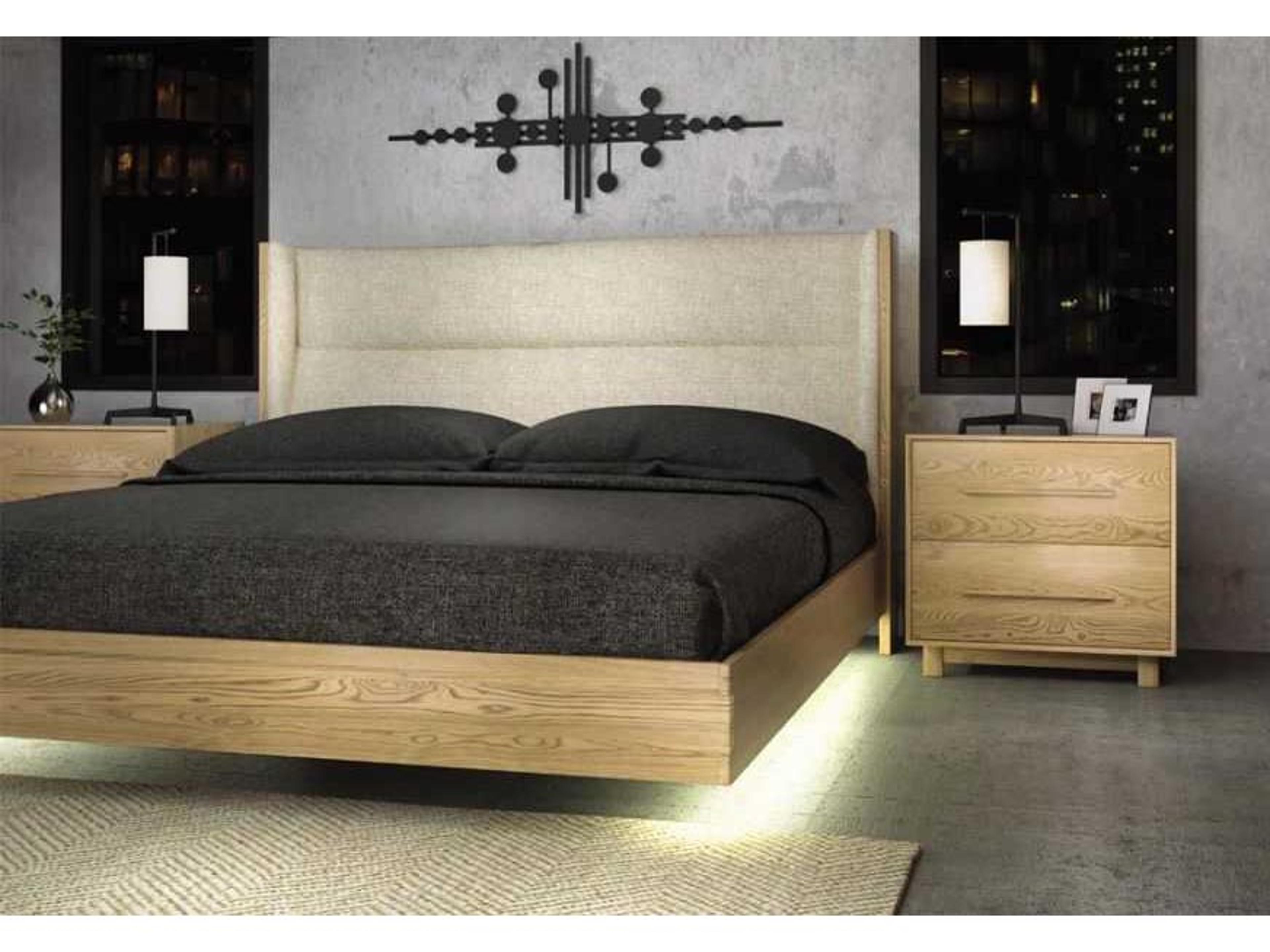 Copeland Sloane Upholstered Queen Platform Bed