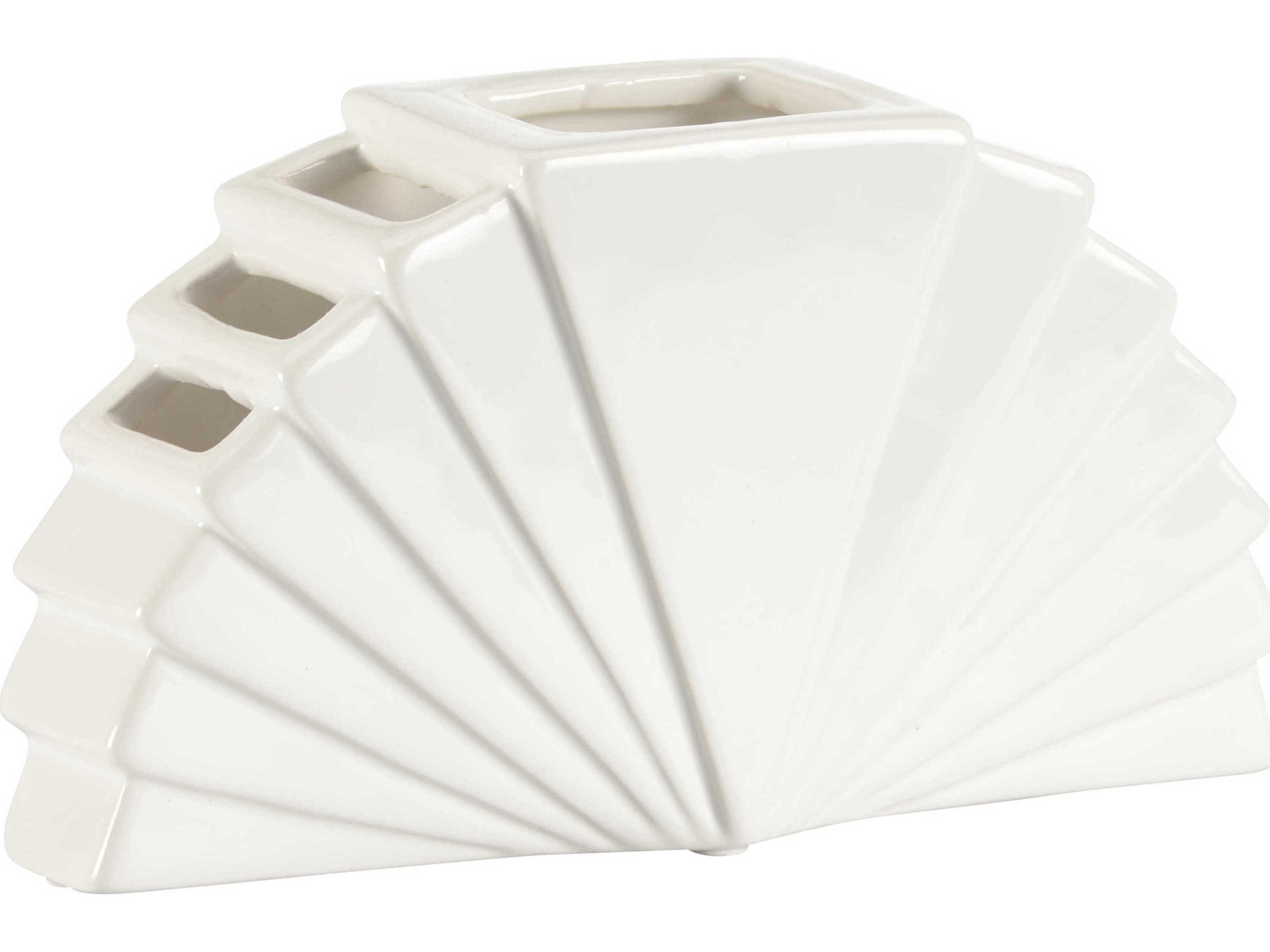 Elizabeth Wicker White La Feria Vase