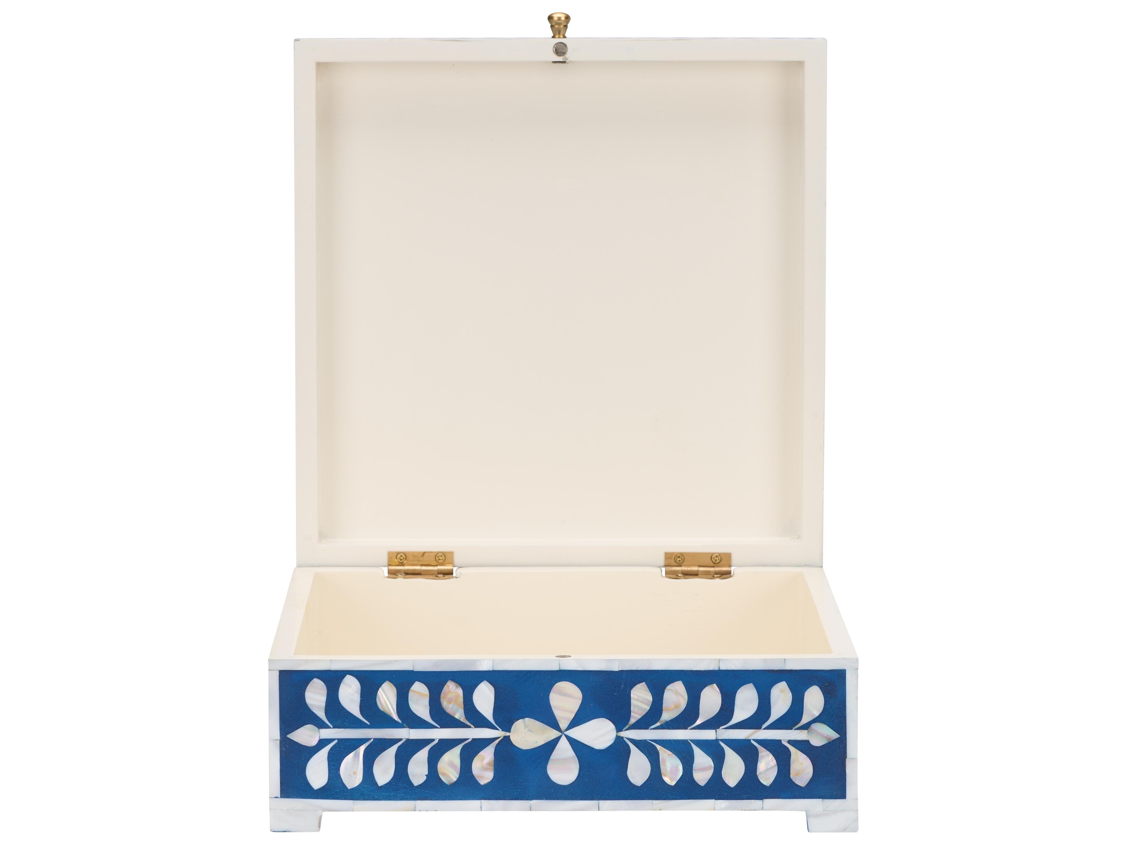 Chelsea House Blue White Cream Storage Case