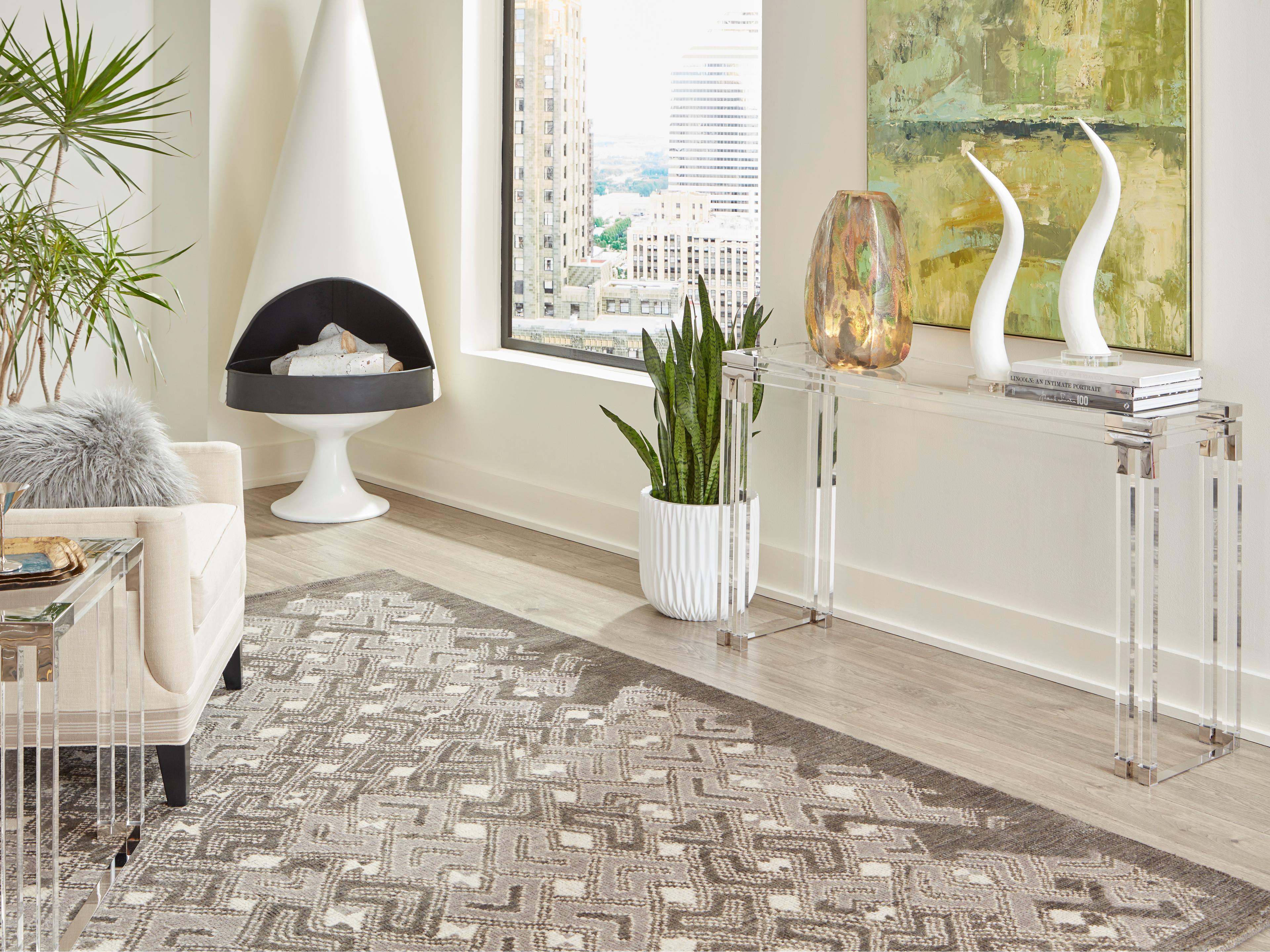 Chelsea House Bill Cain Horns - White