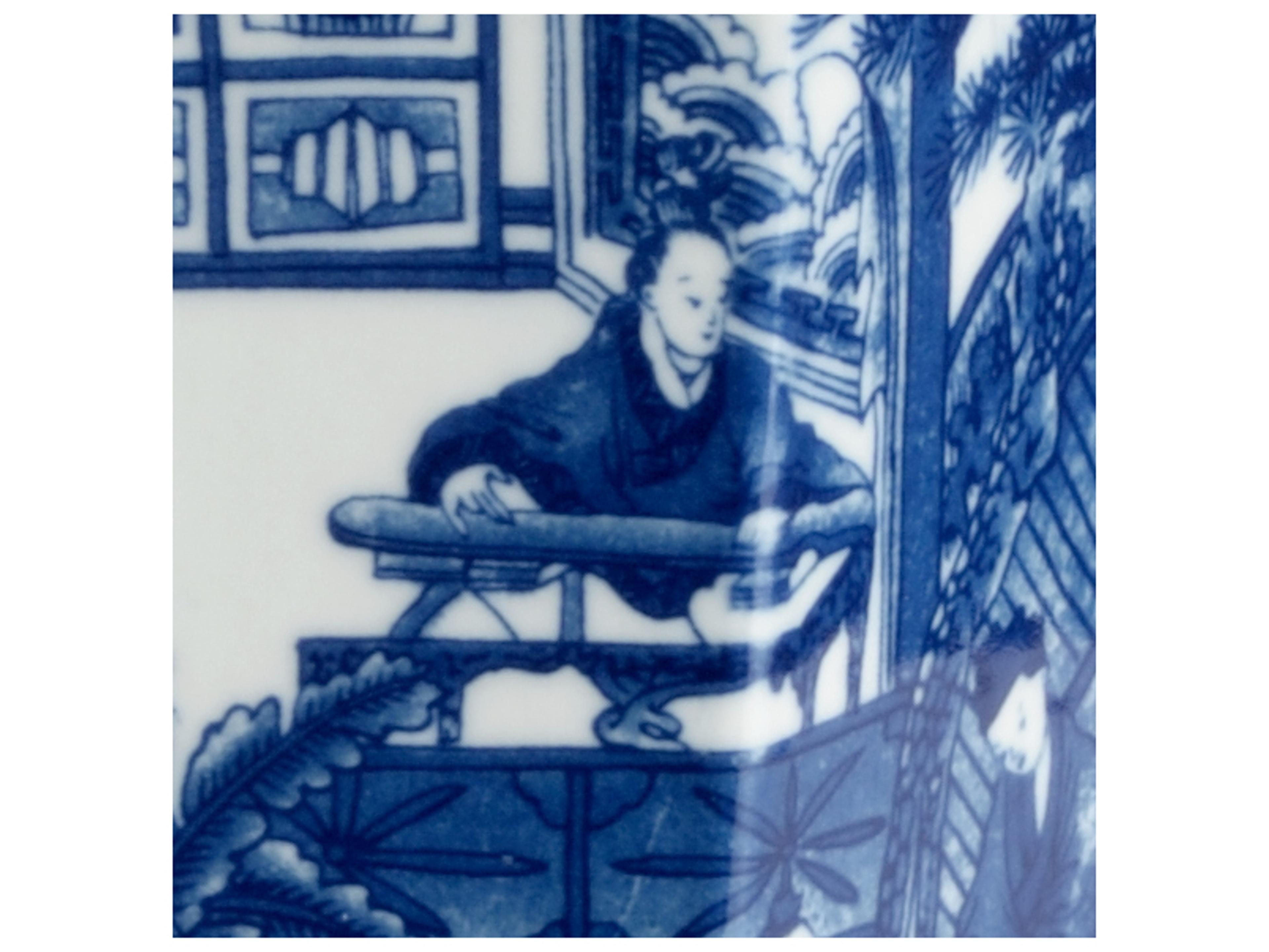 Chelsea House Yuan Double Vase