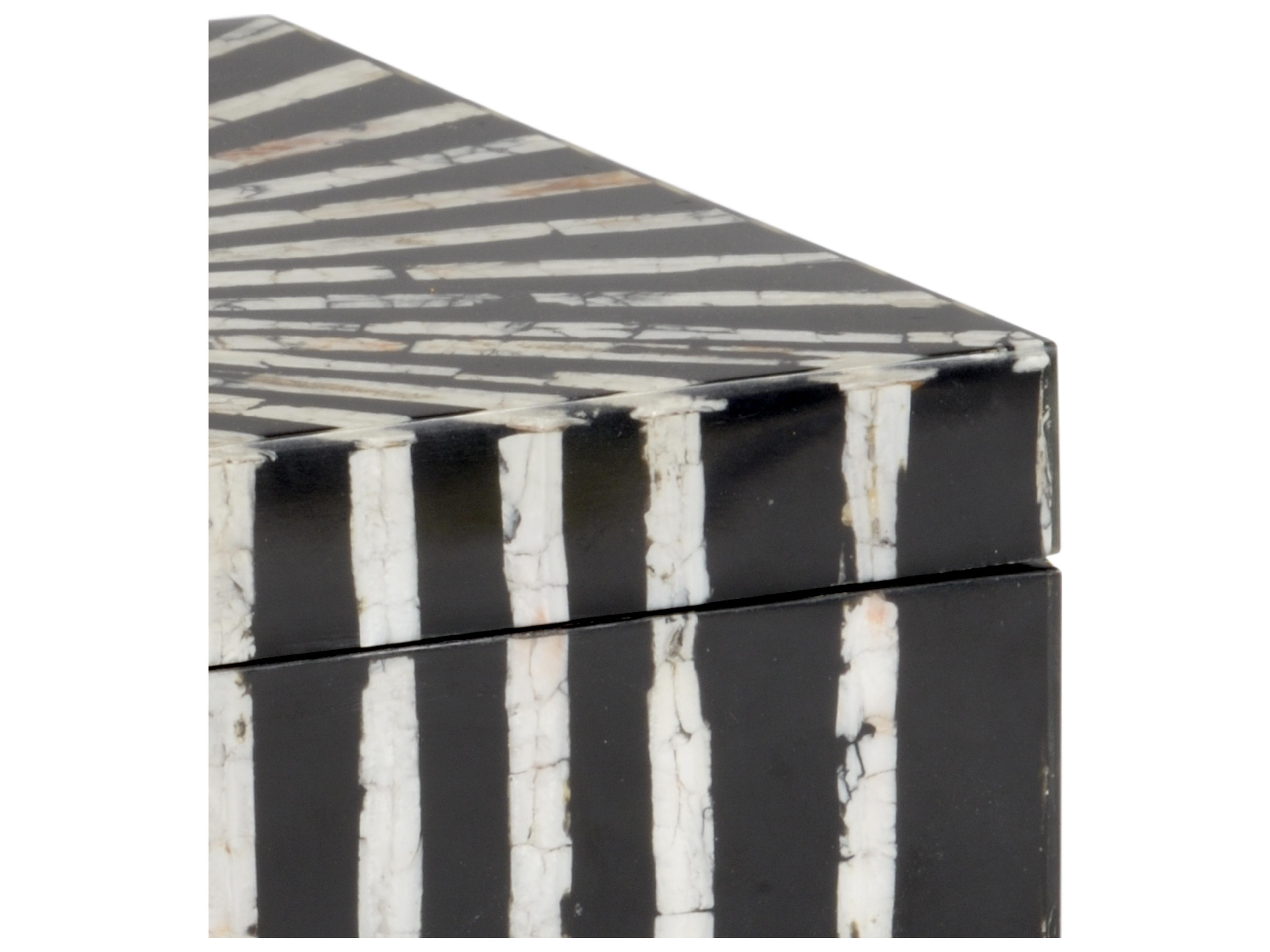 Chelsea House Razor Shell Box