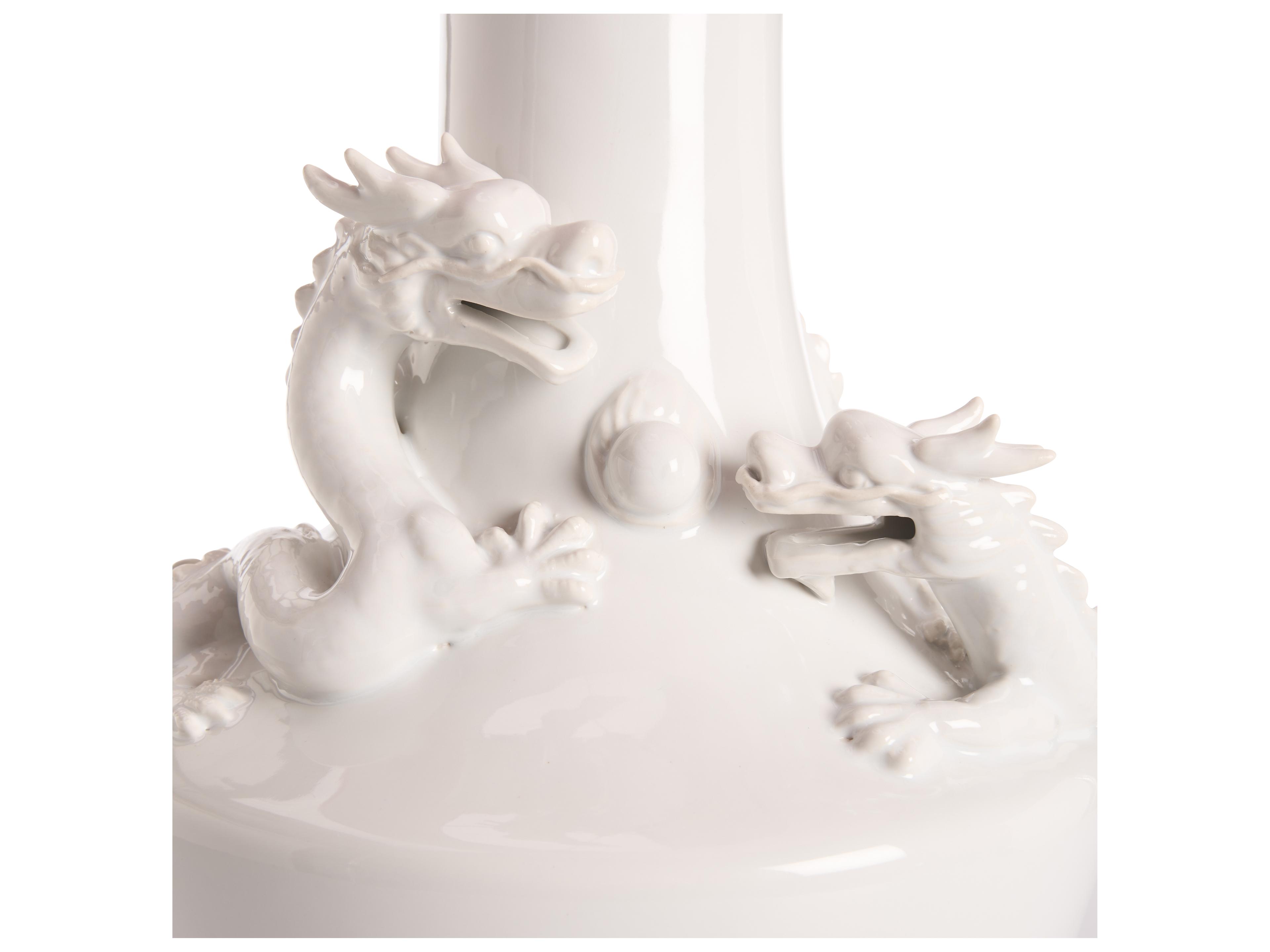 Chelsea House White Cream Linen Traditional Table Lamp