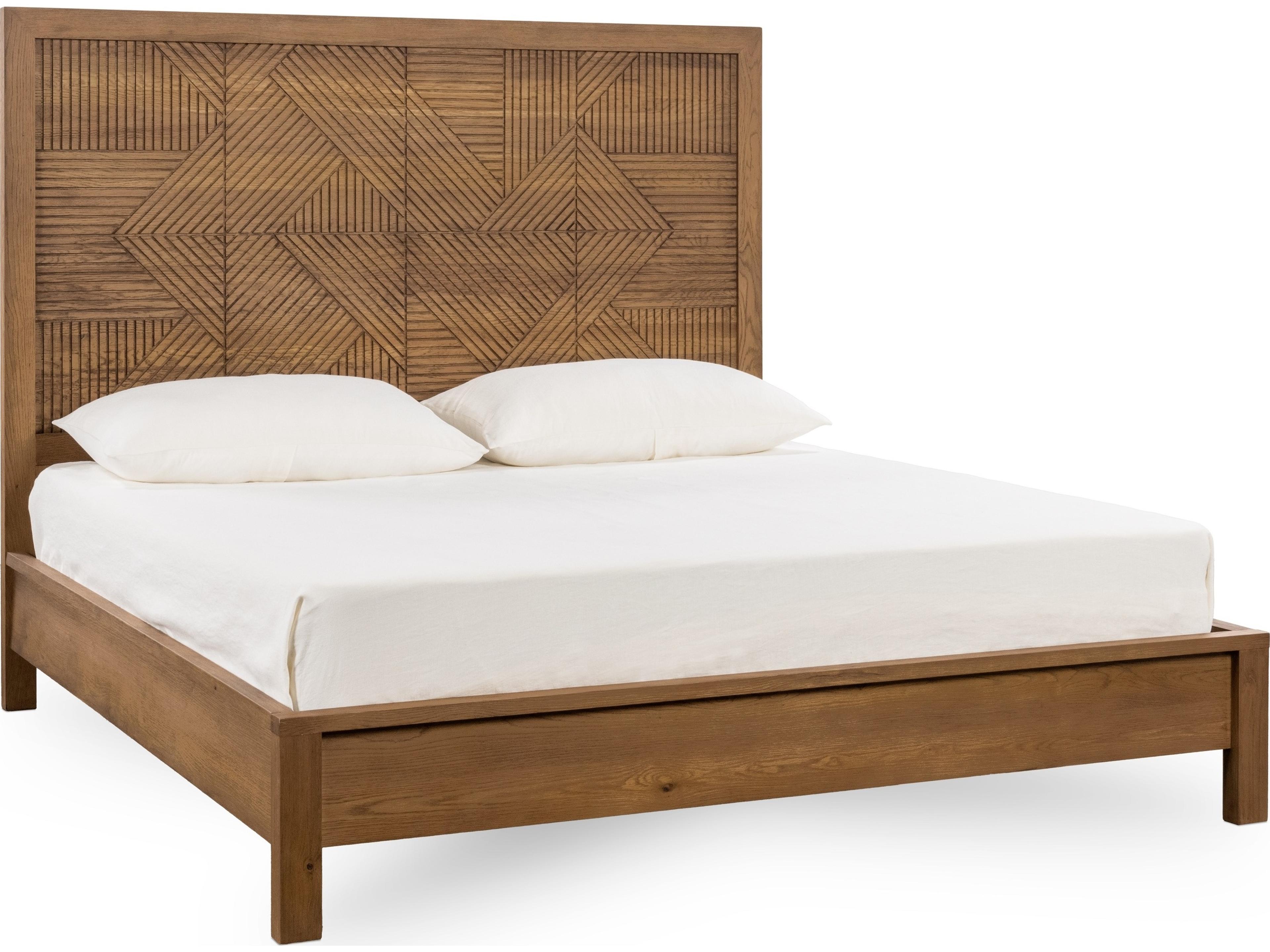 Santa Clara Oak Golden Brown Wood Queen Platform Bed