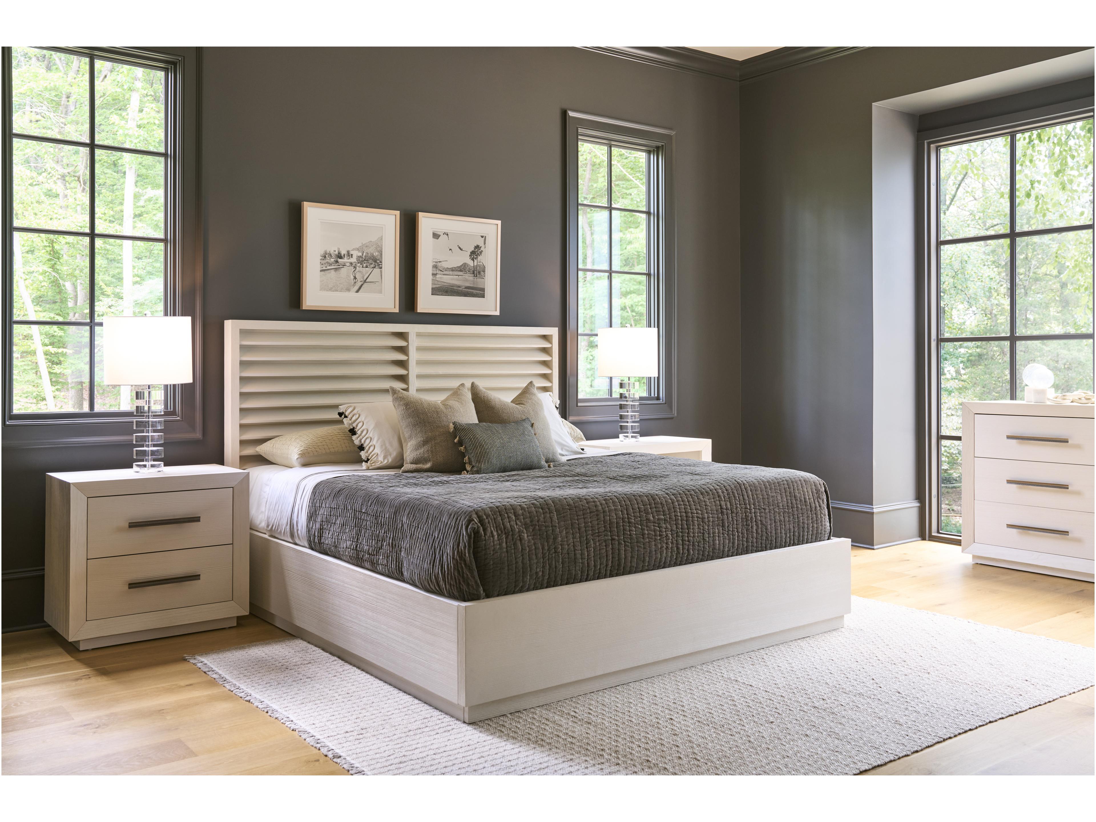 Coastal Living Home Oasis White Pine Wood King Panel Bed