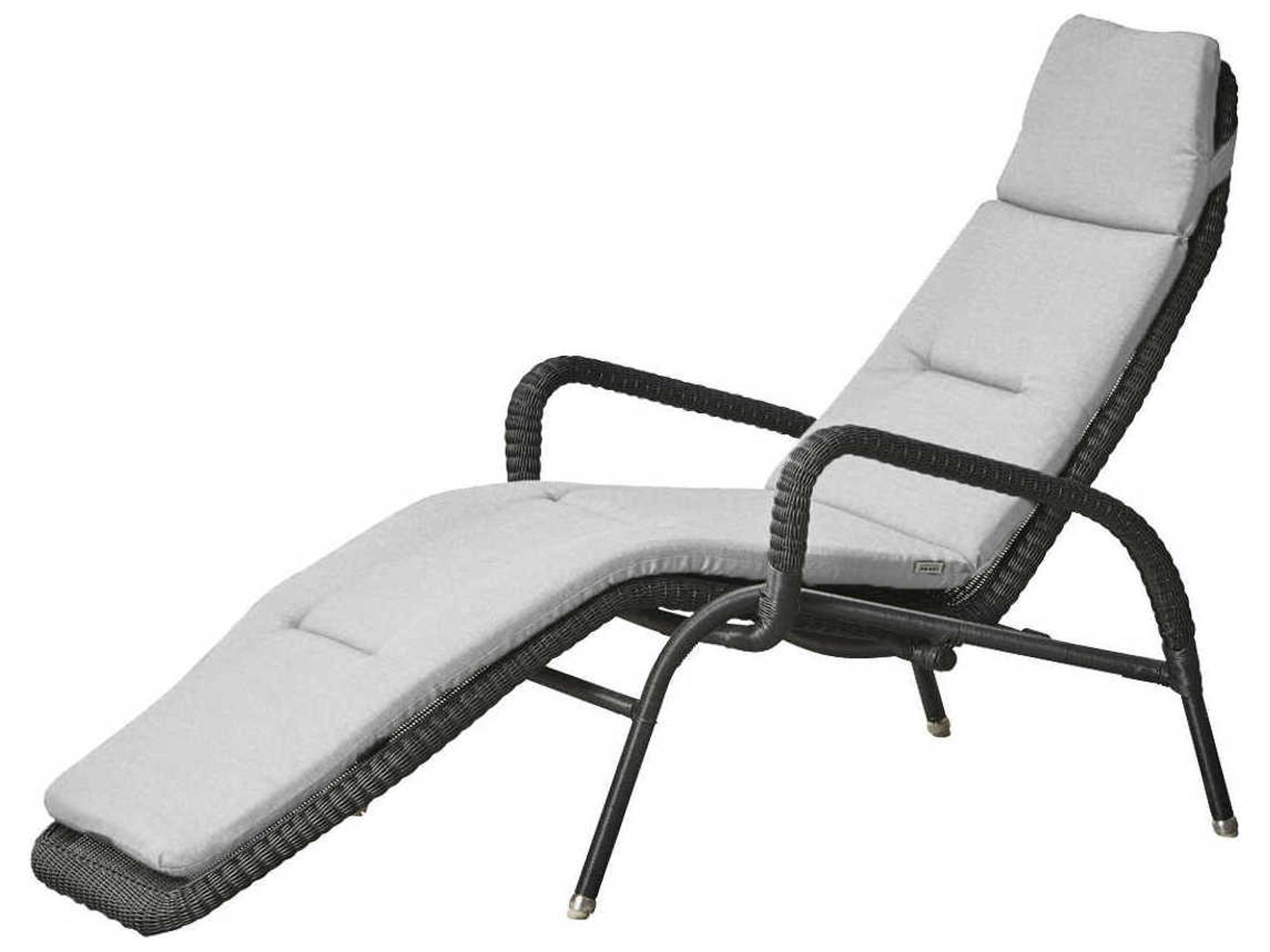 Cane Line Outdoor Sunrise Graphite Wicker Aluminum Stackable Chaise Lounge
