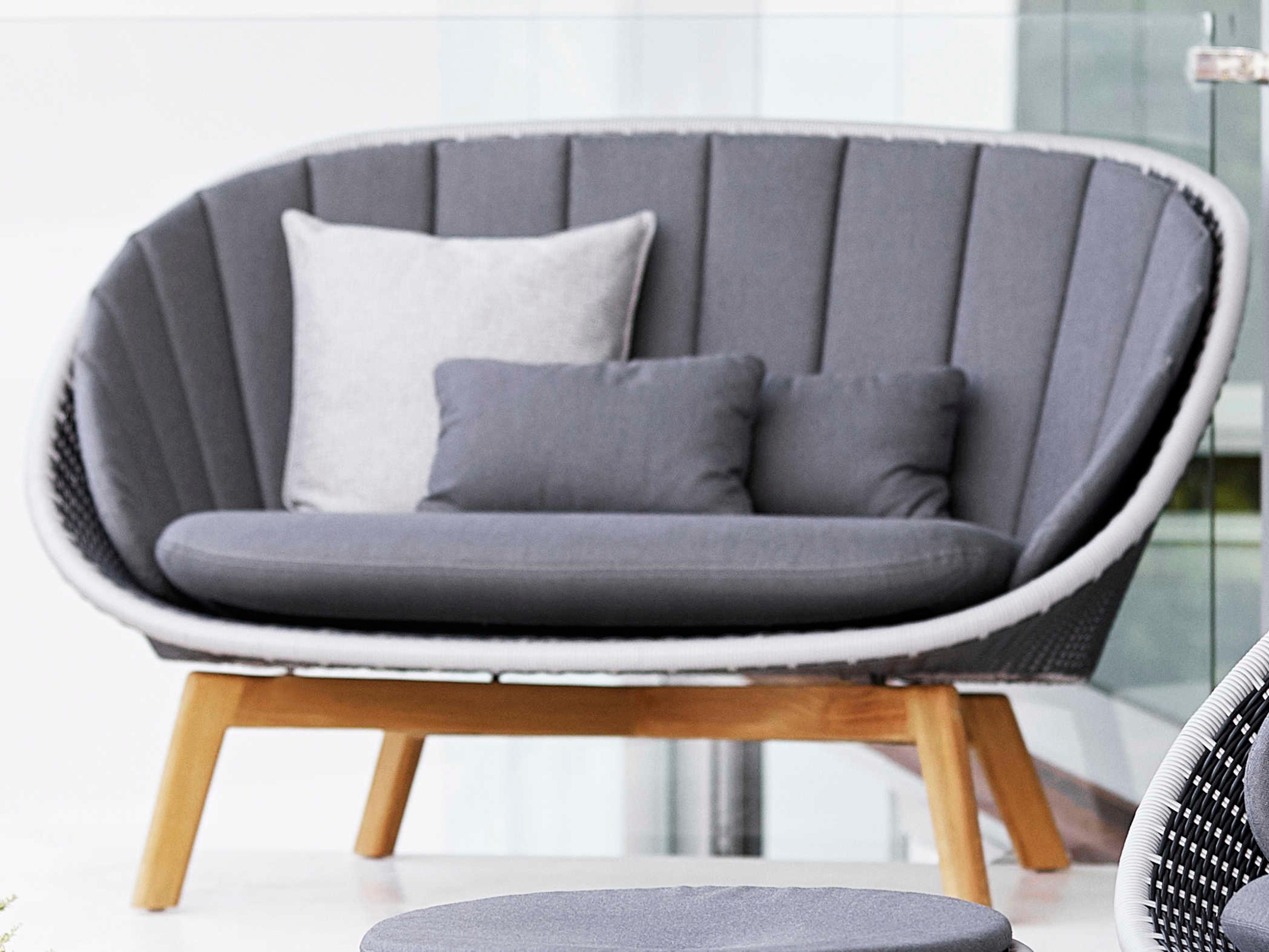 Cane Line Outdoor Peacock Grey/Light Grey Teak Wicker Loveseat