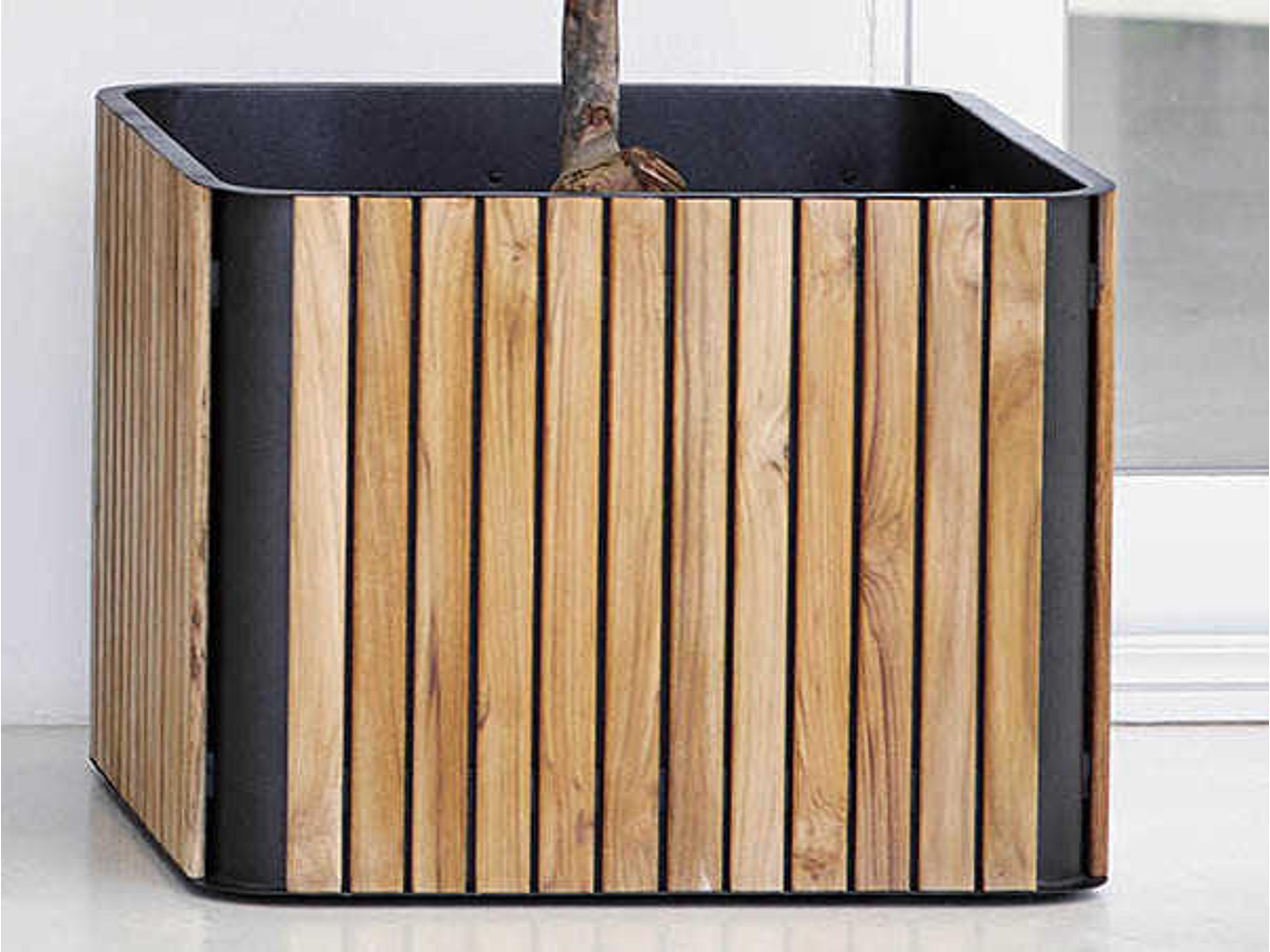 Cane Line Outdoor Combine Lava Grey Aluminum Teak Planter