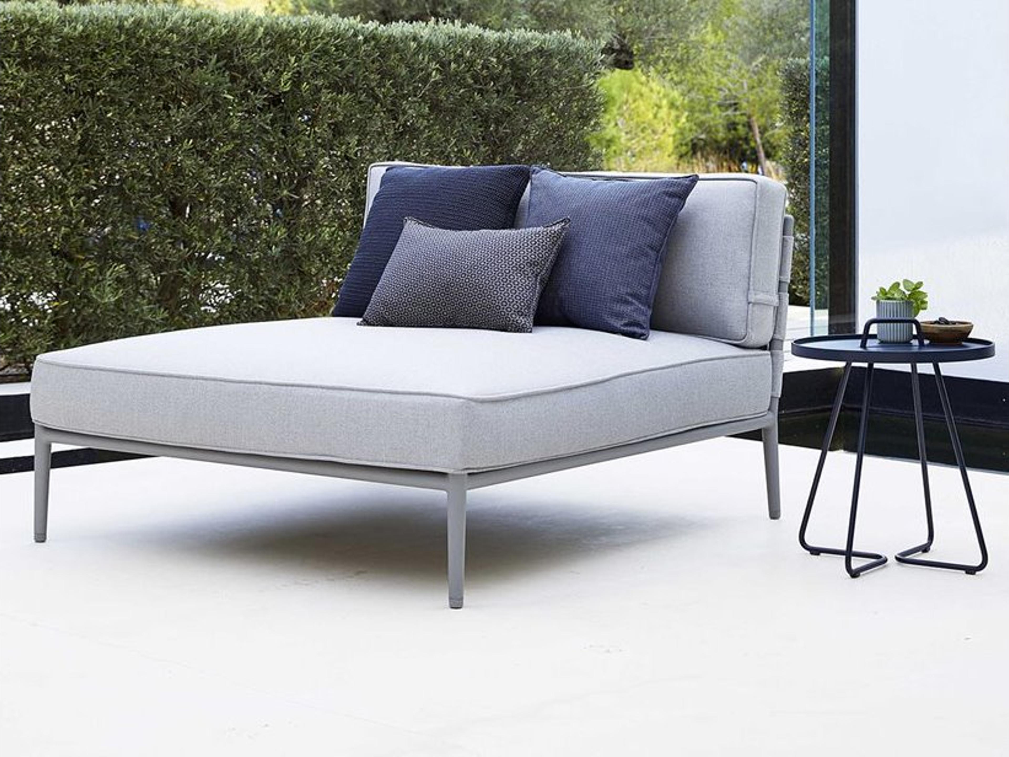 Conic Aluminum Cushion Lounge Set
