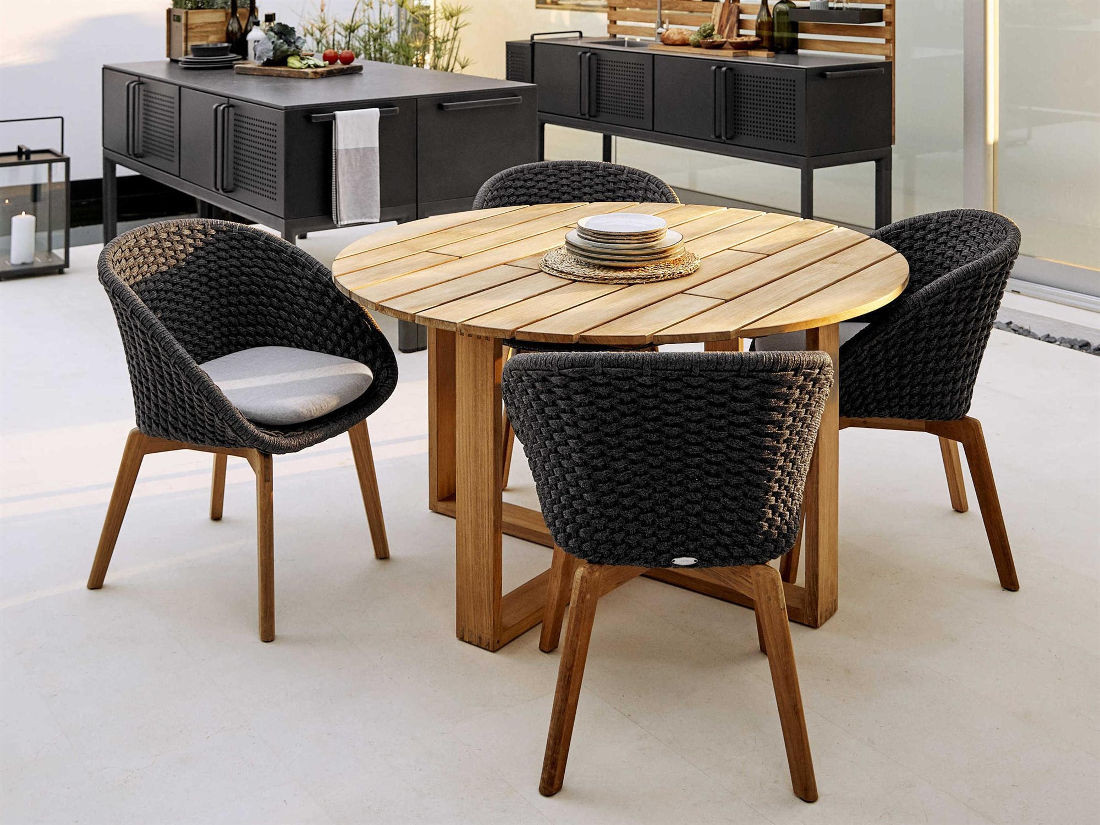 Endless Teak Wicker Dining Set