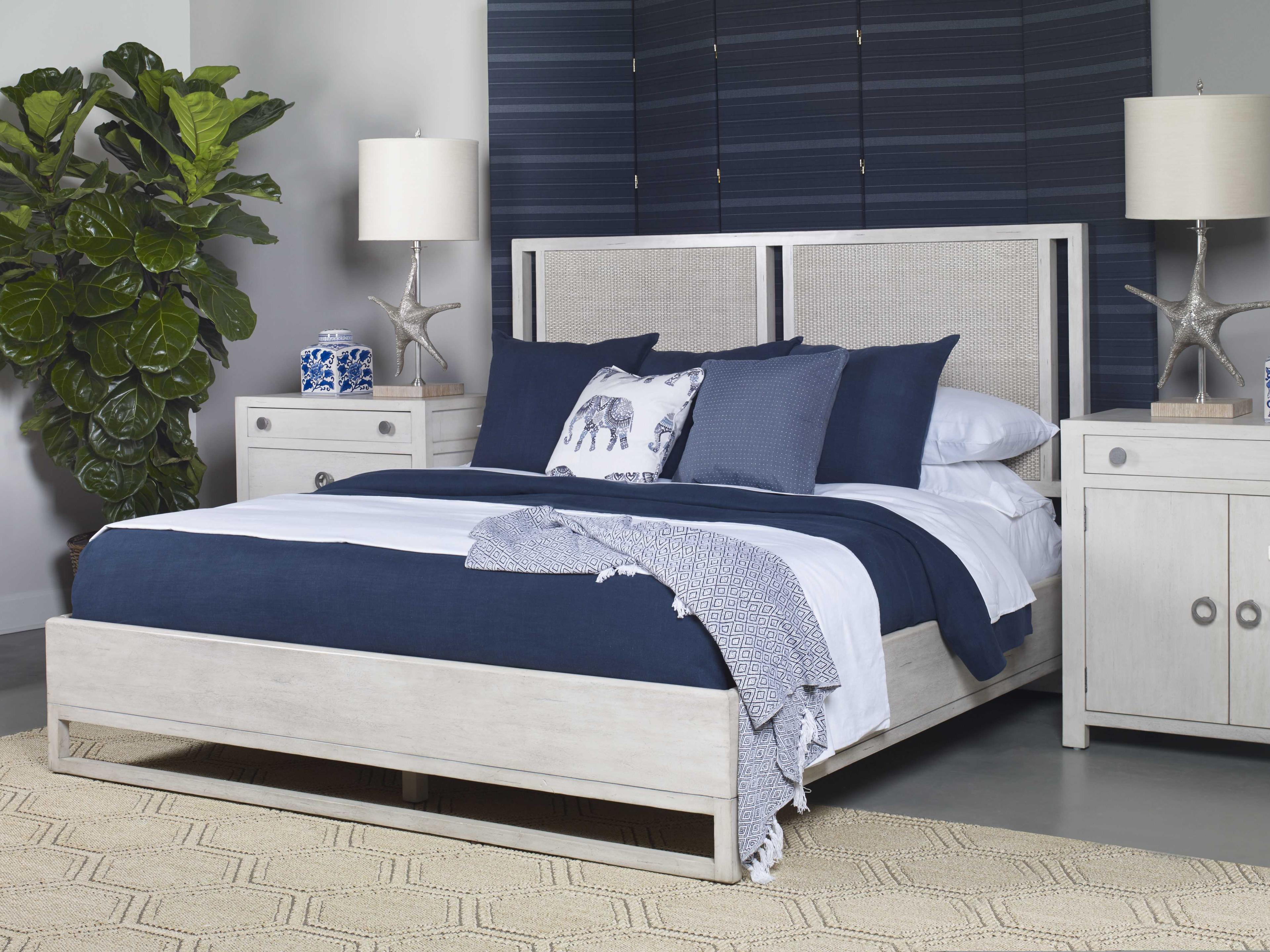 Century Furniture Curate Peninsula White Mahogany Wood Queen Platform Bed