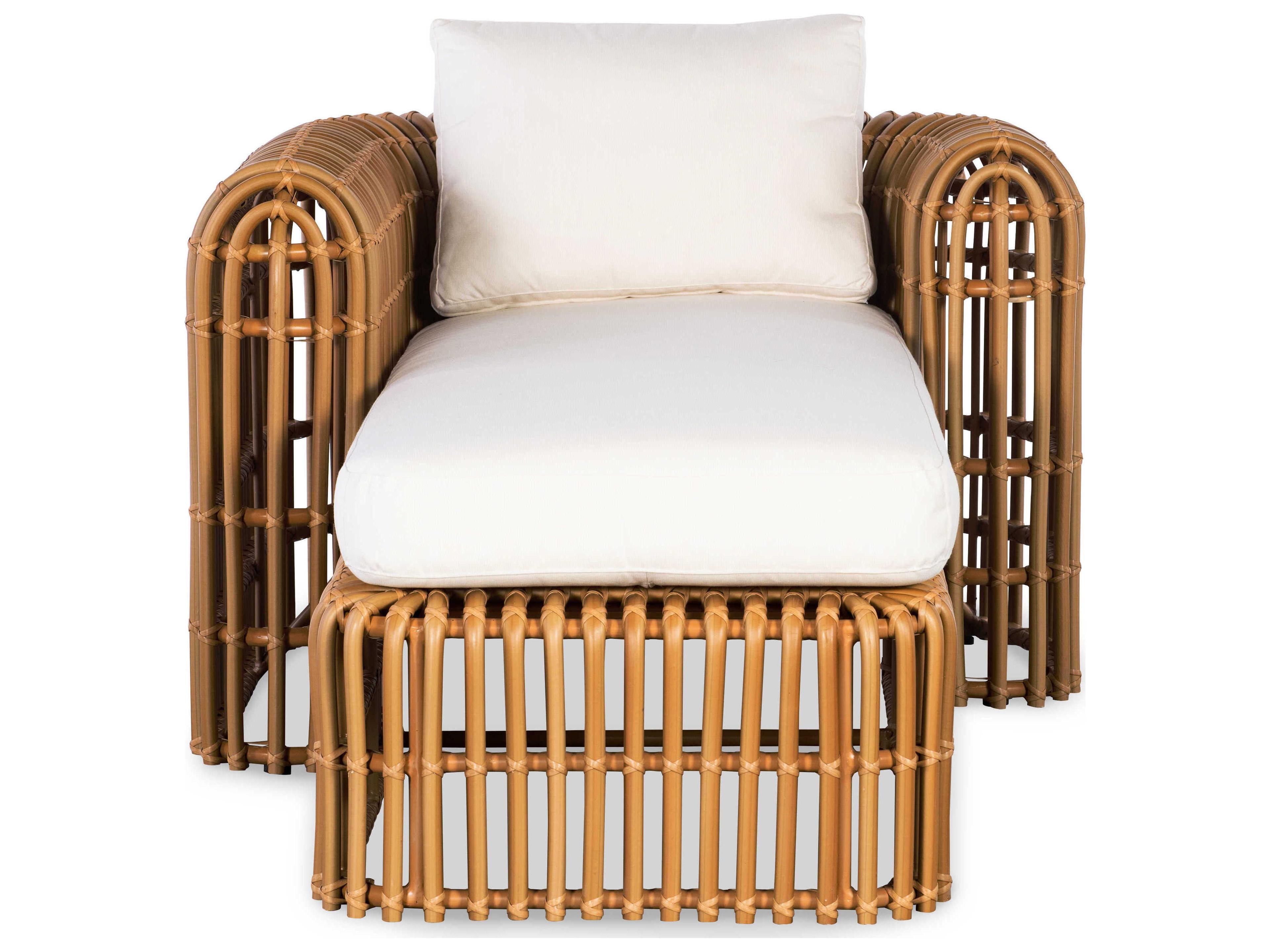 Century Outdoor Carrier And Company Aluminum Cushion Chaise Lounge