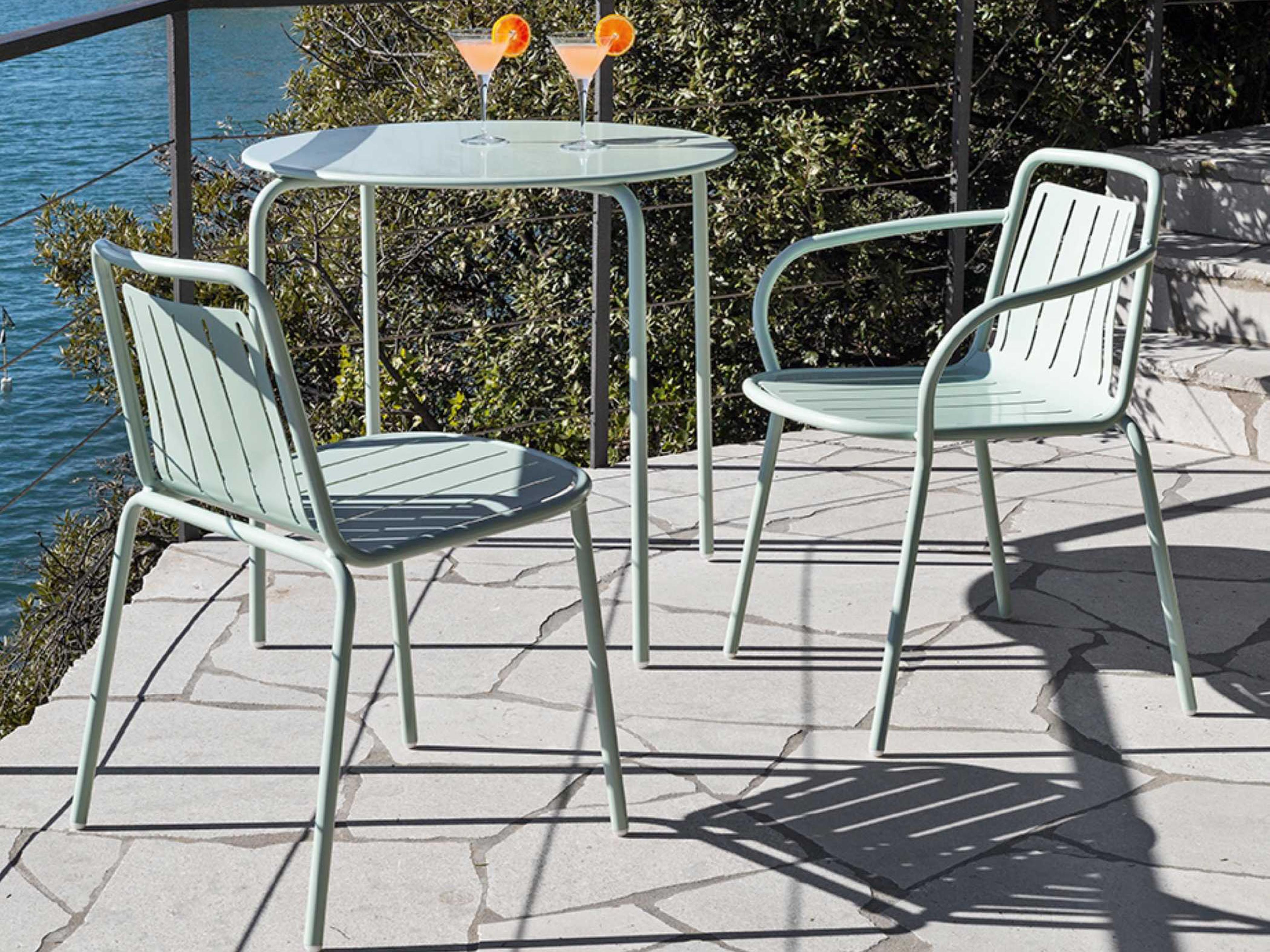 Connubia Outdoor Easy Matt Thyme Green Metal Round Dining Table