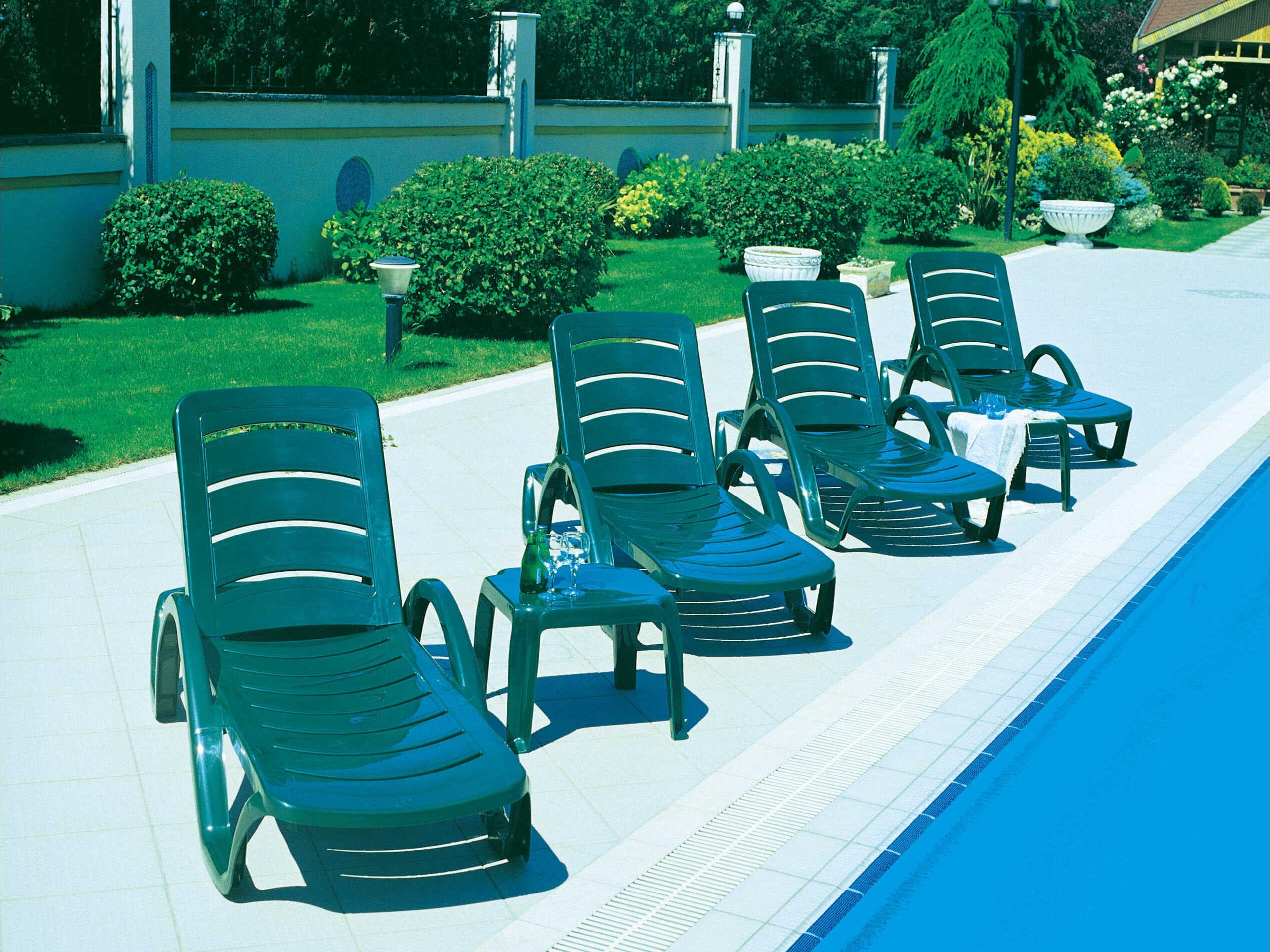 Compamia Sunrise Green Resin Chaise Lounge