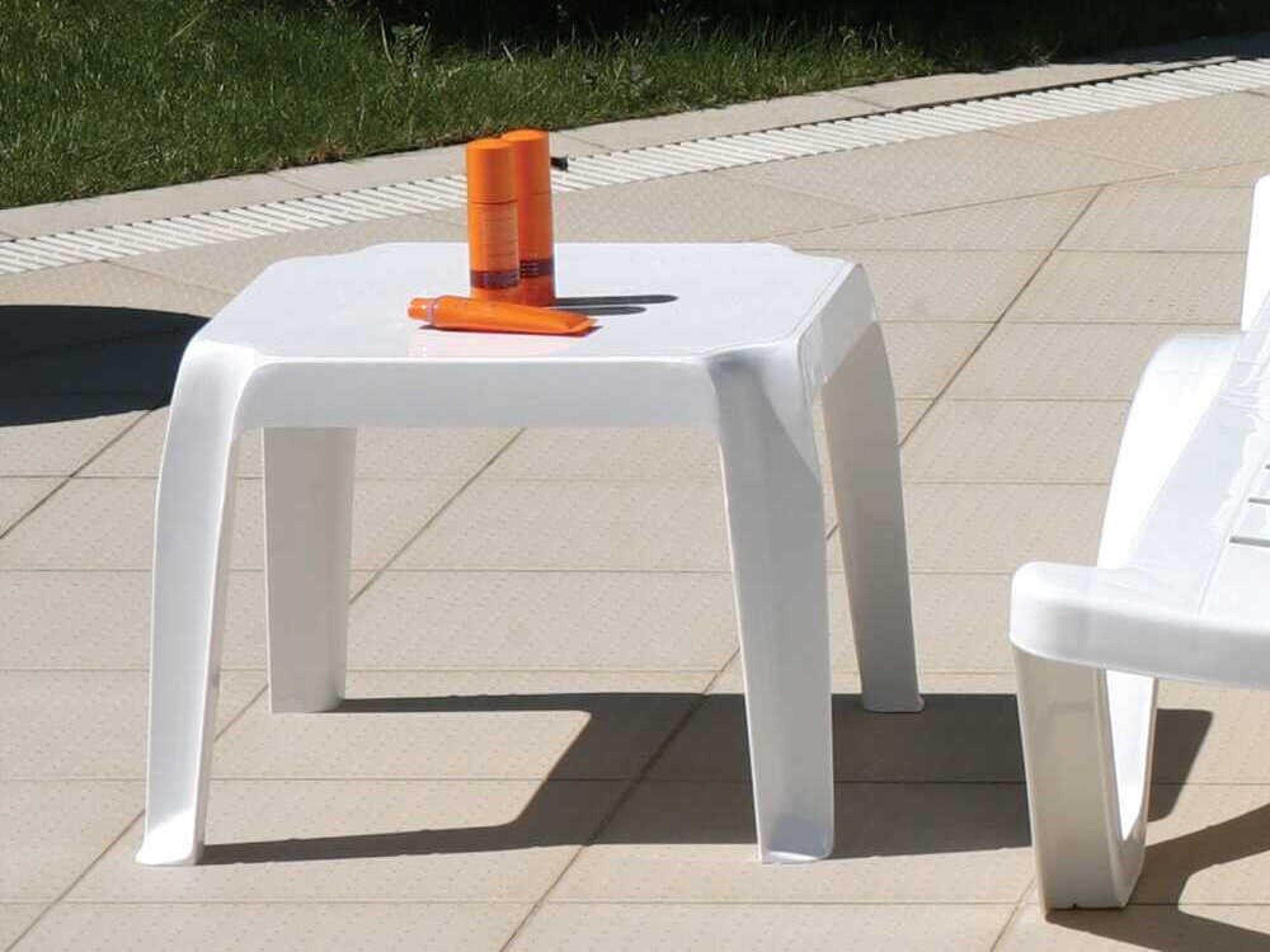 Compamia Sunray White Resin Square End Table