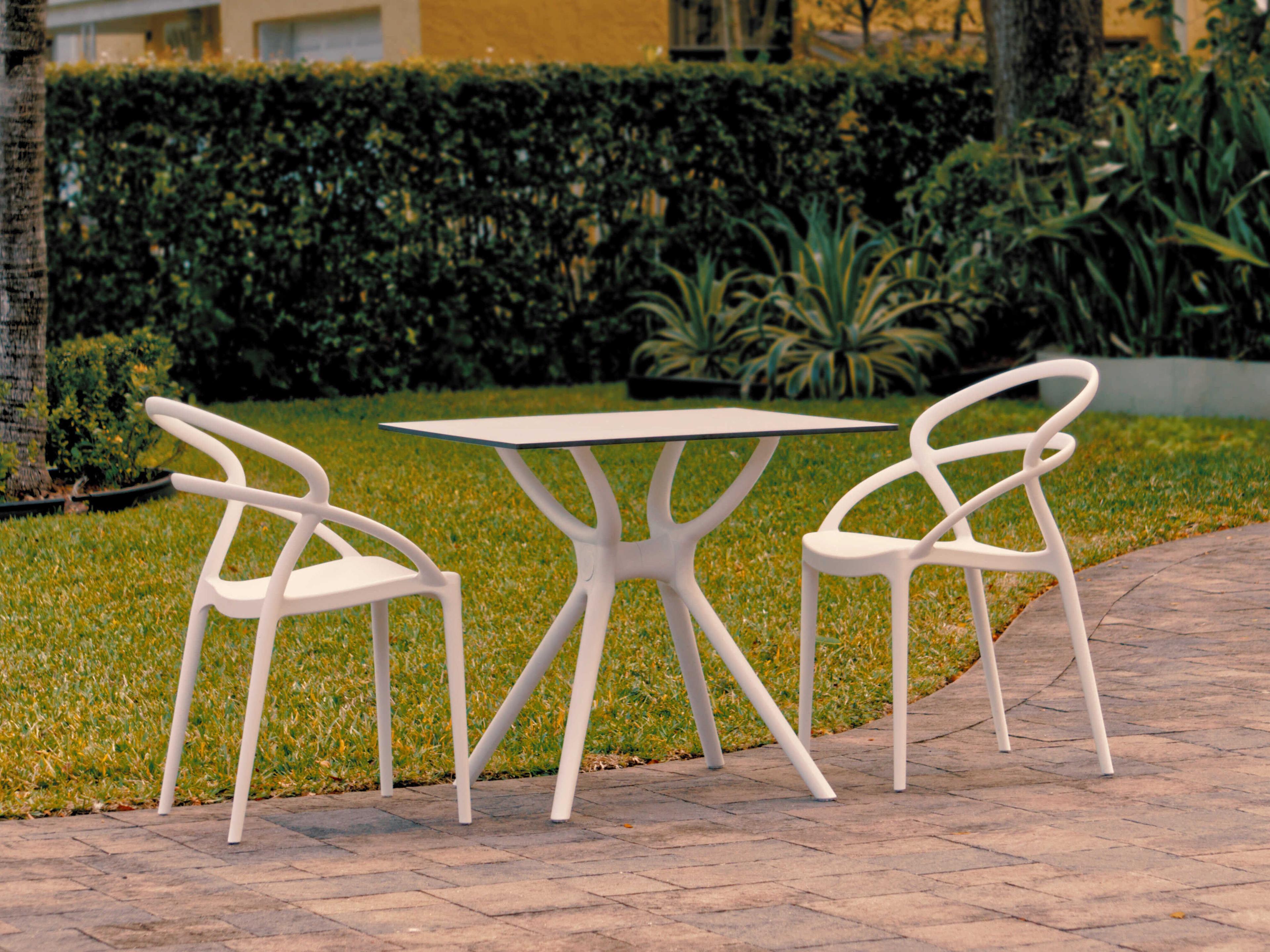 Pia White Polypropylene Dining Set