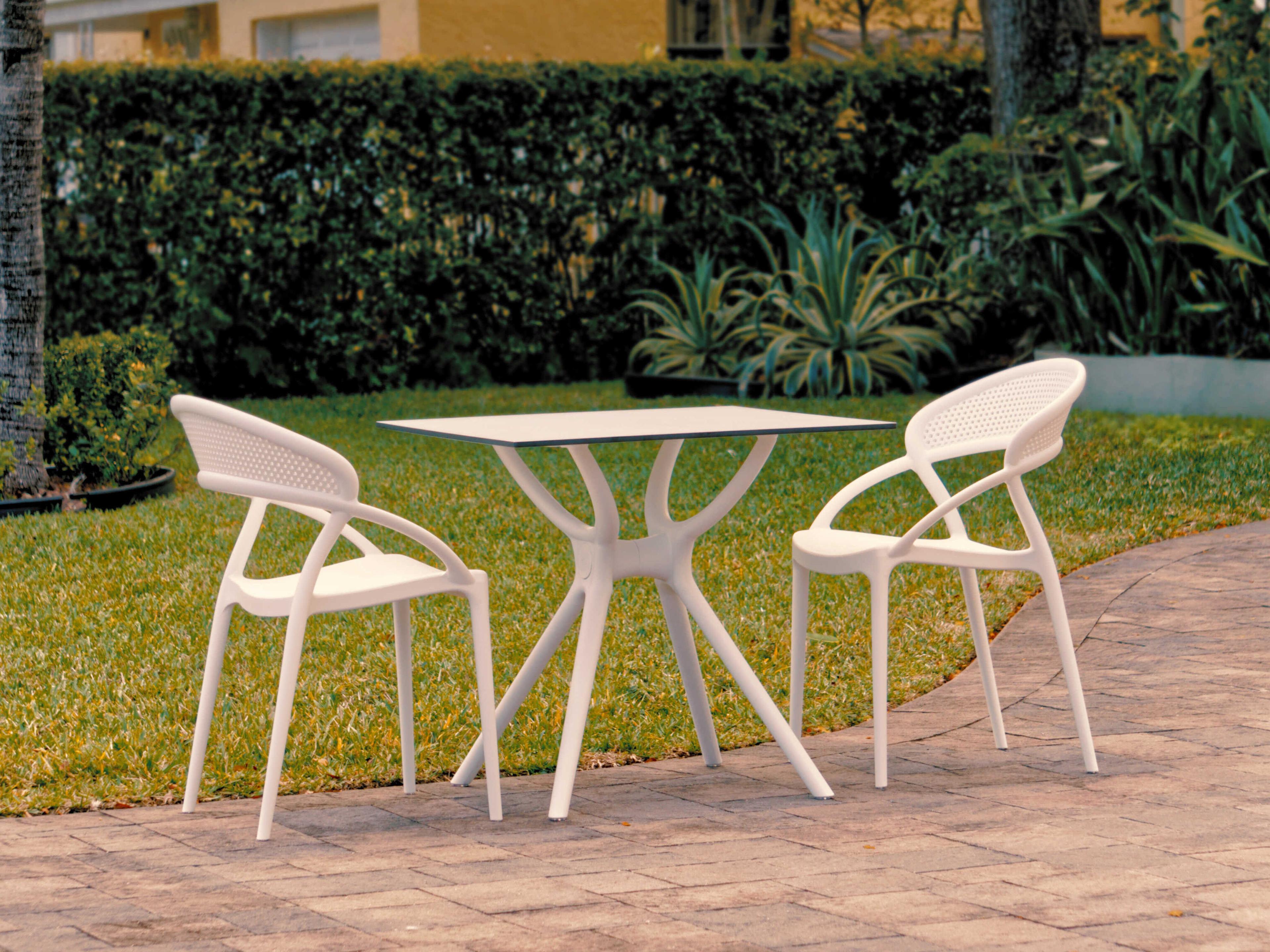 Sunset White Polypropylene Dining Set