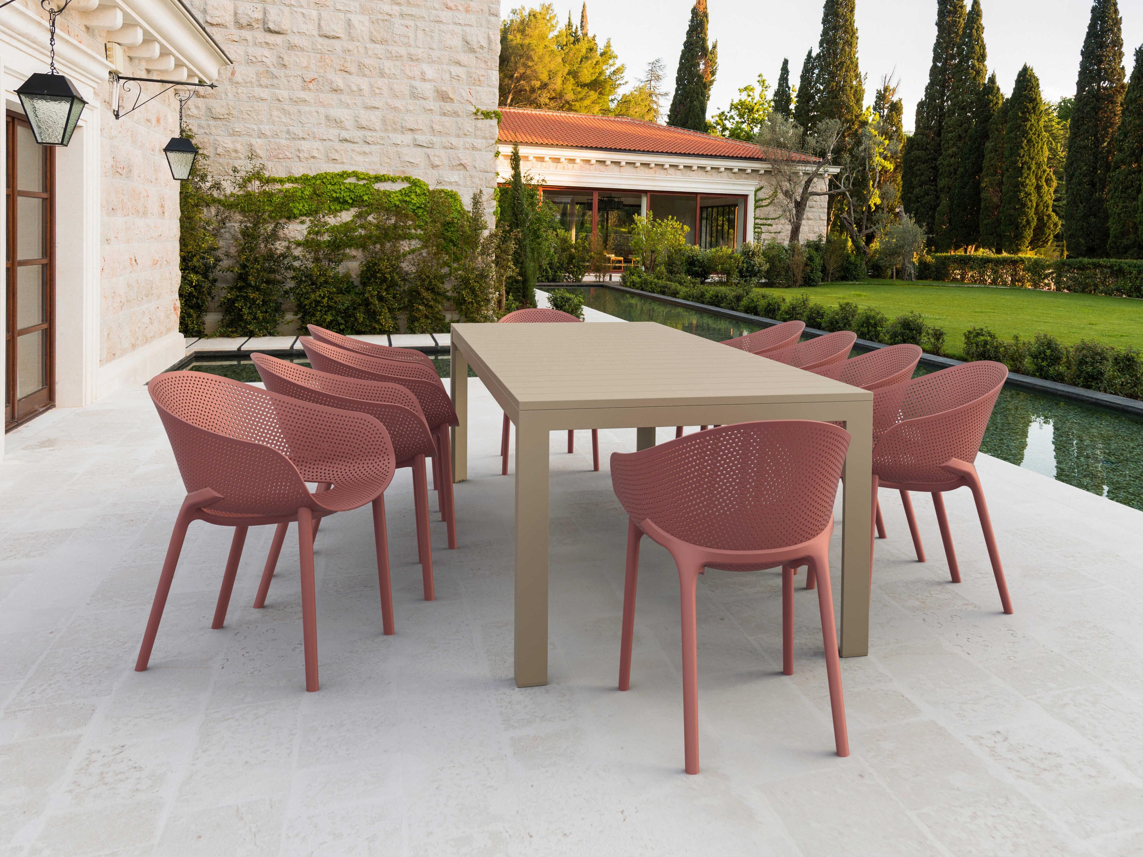 Sky Taupe Marsala Polypropylene Dining Set