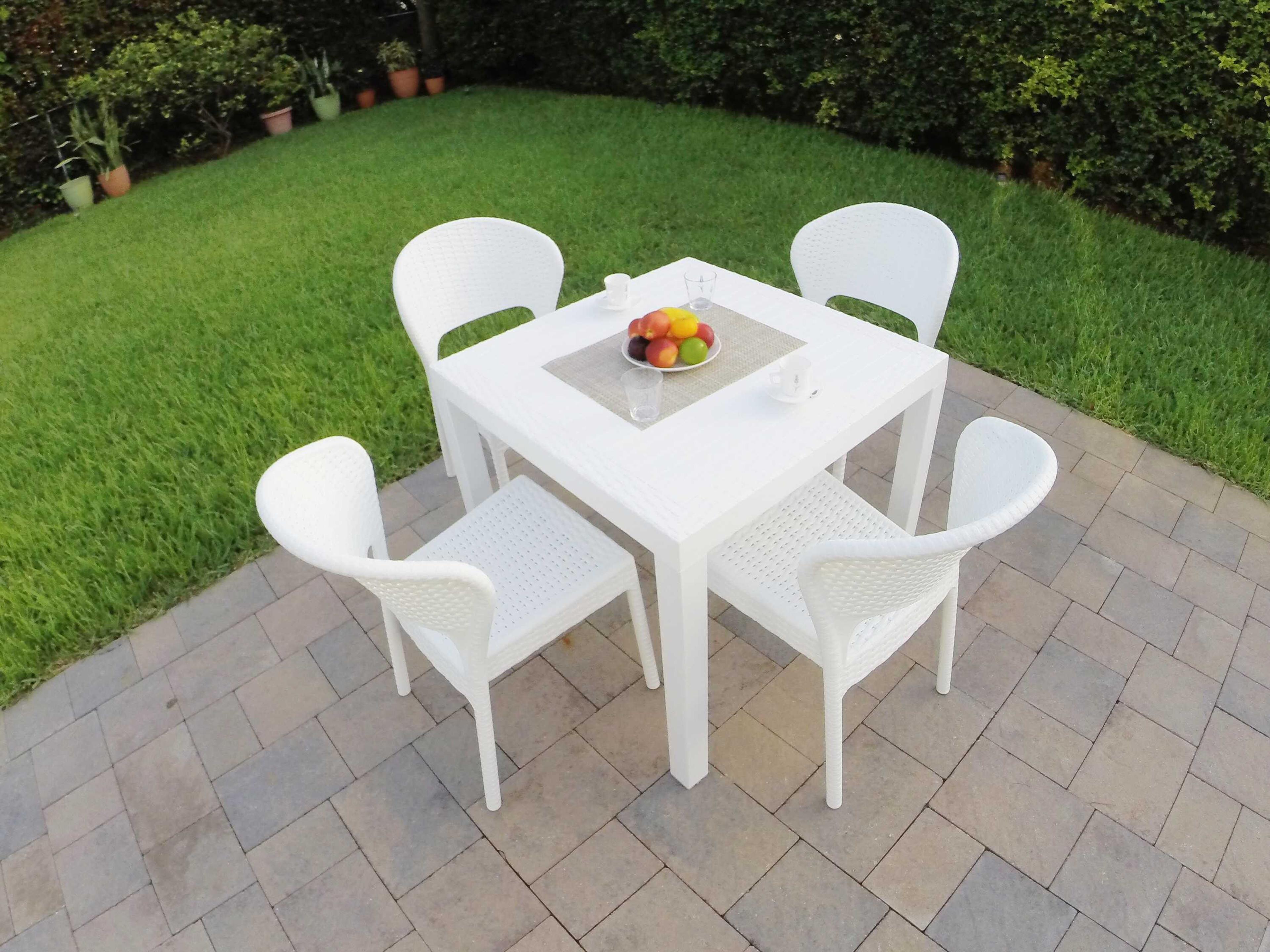 Compamia Daytona White Resin Dining Set
